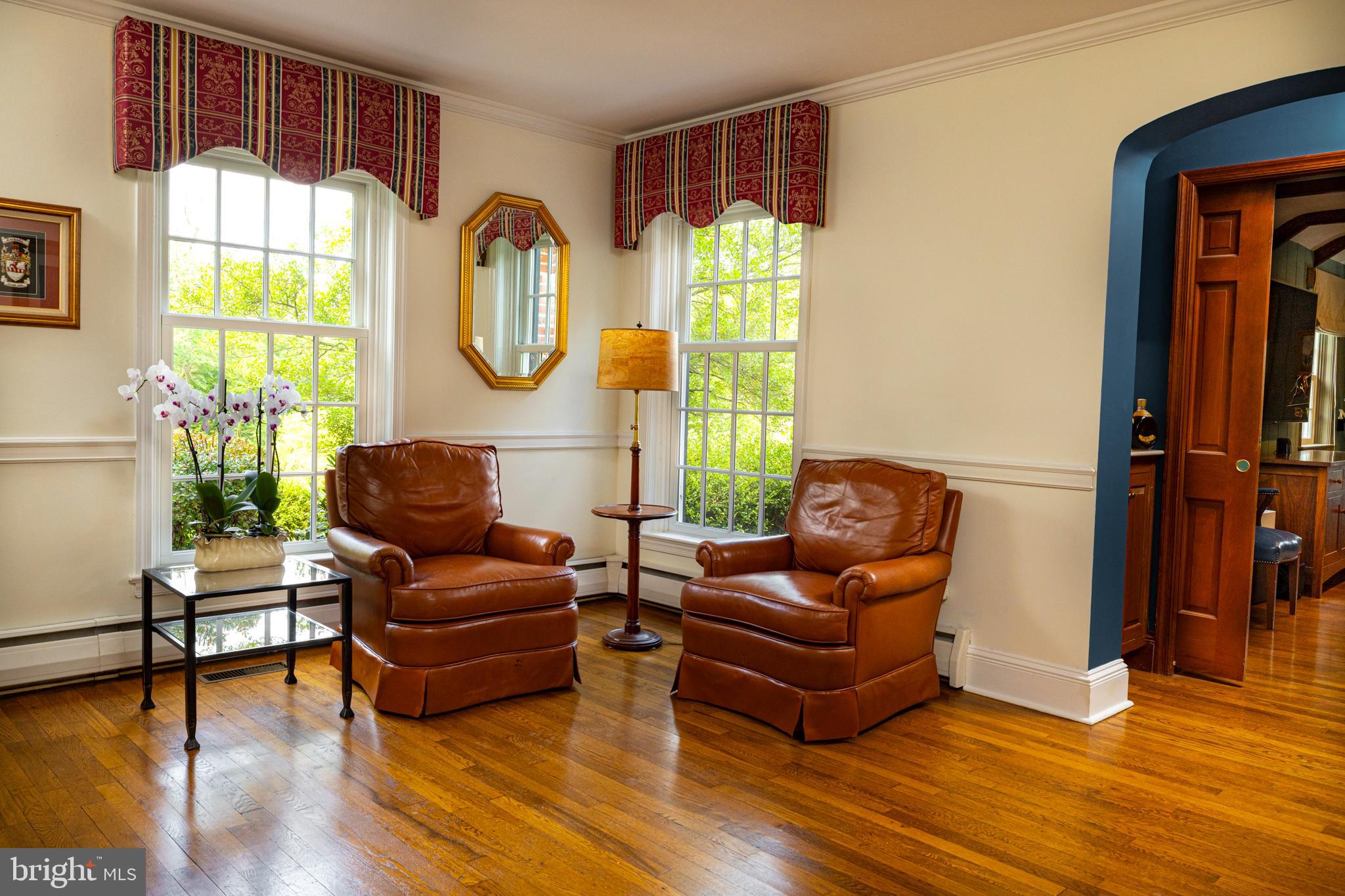 RADNOR HUNT - Residential