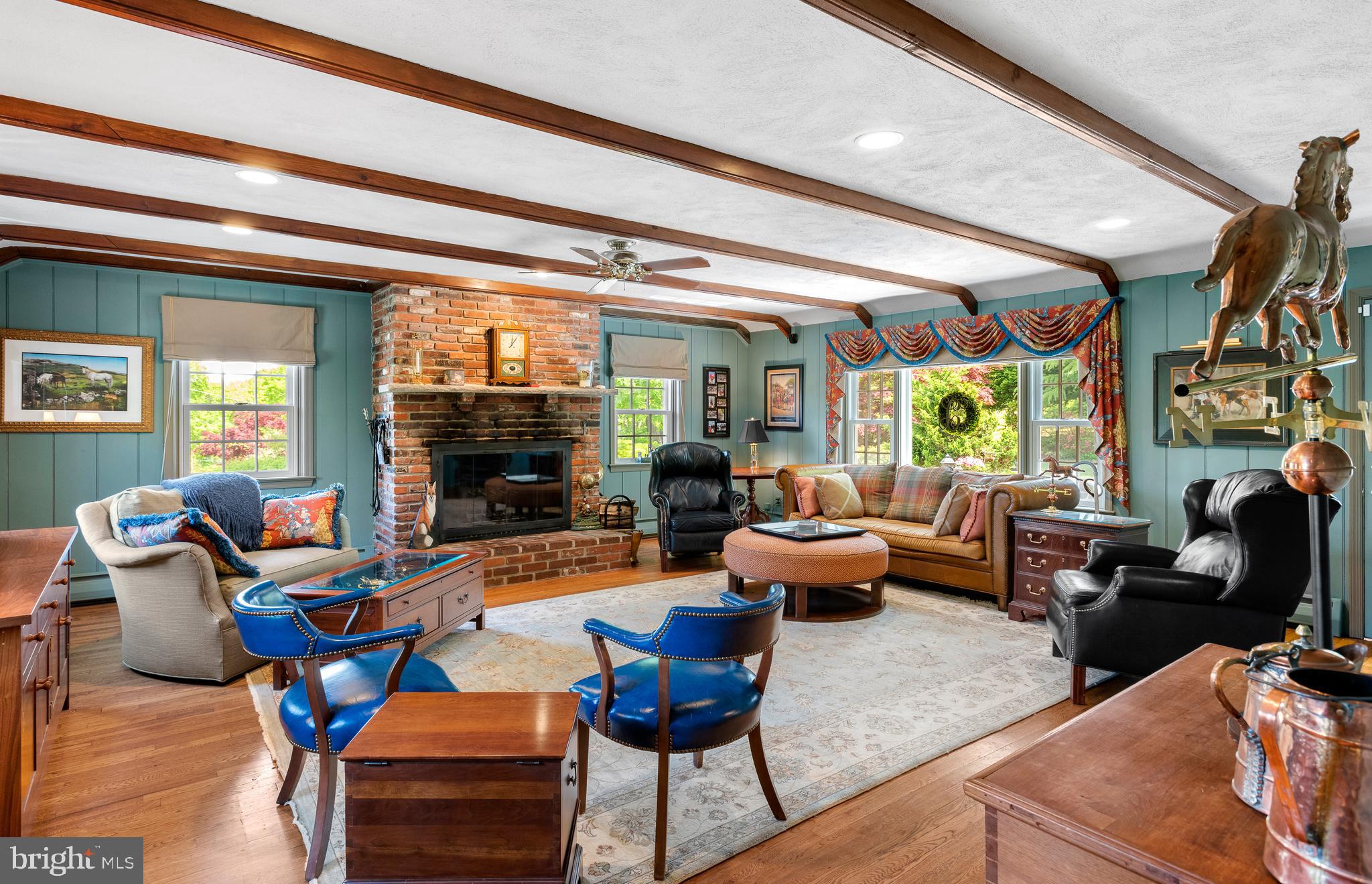 RADNOR HUNT - Residential