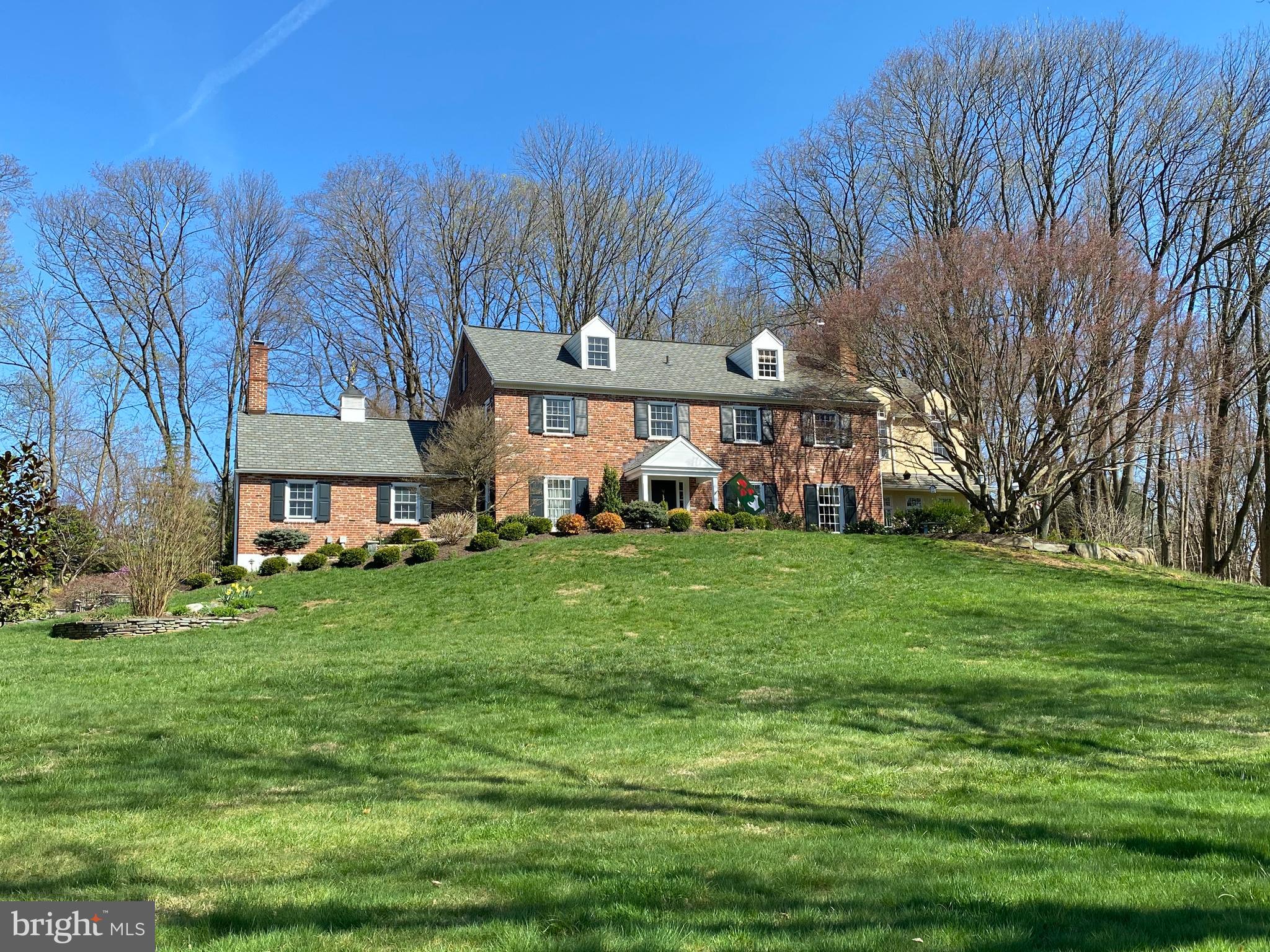 RADNOR HUNT - Residential