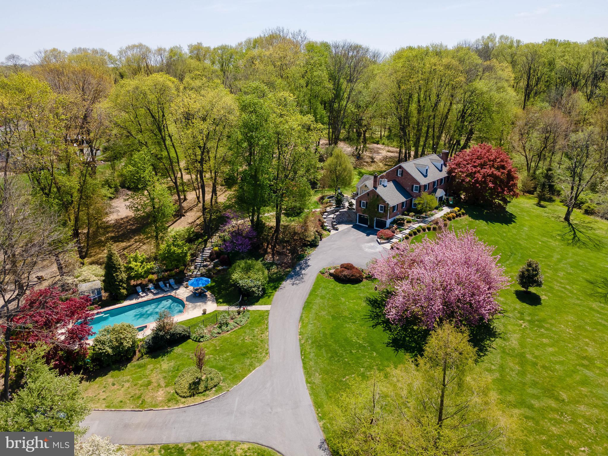 RADNOR HUNT - Residential