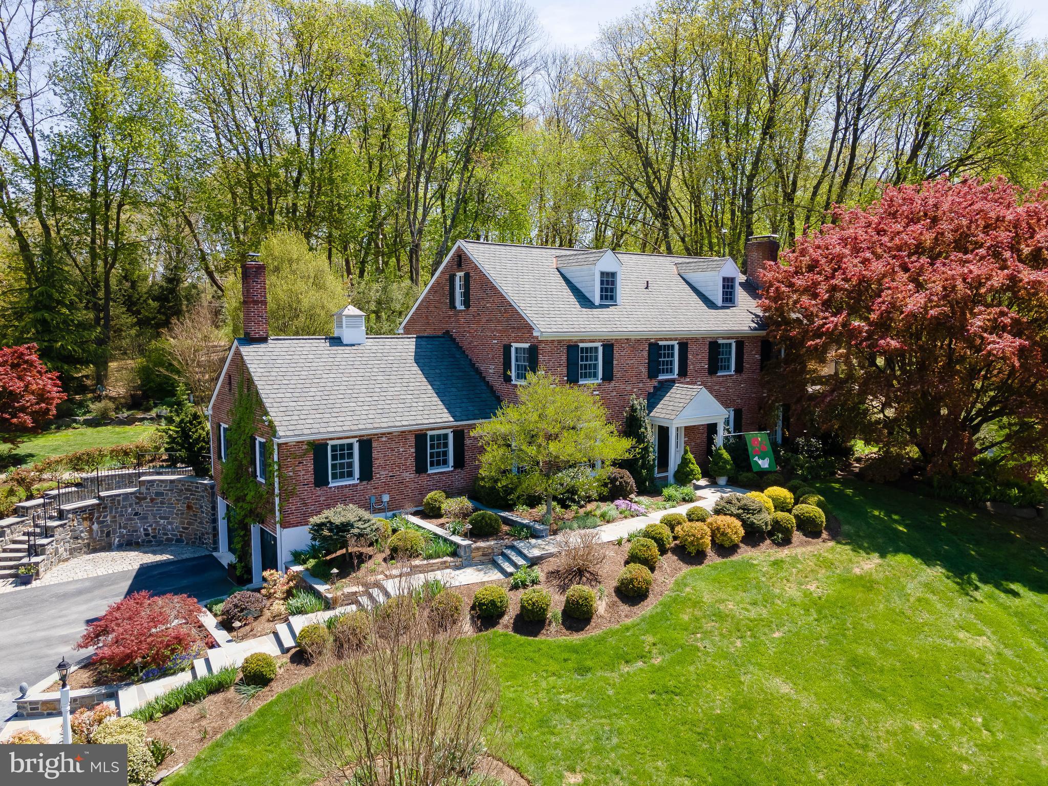 RADNOR HUNT - Residential