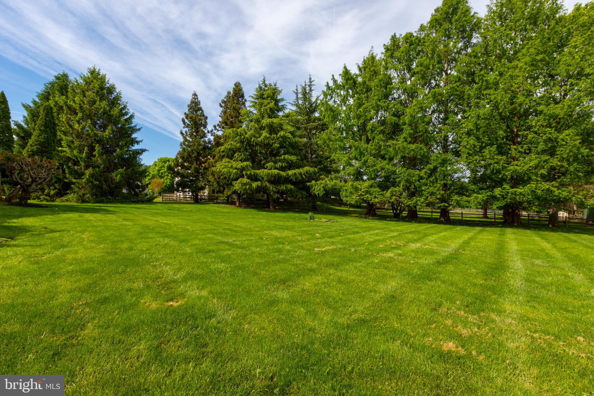 HICKORY HILL - Residential