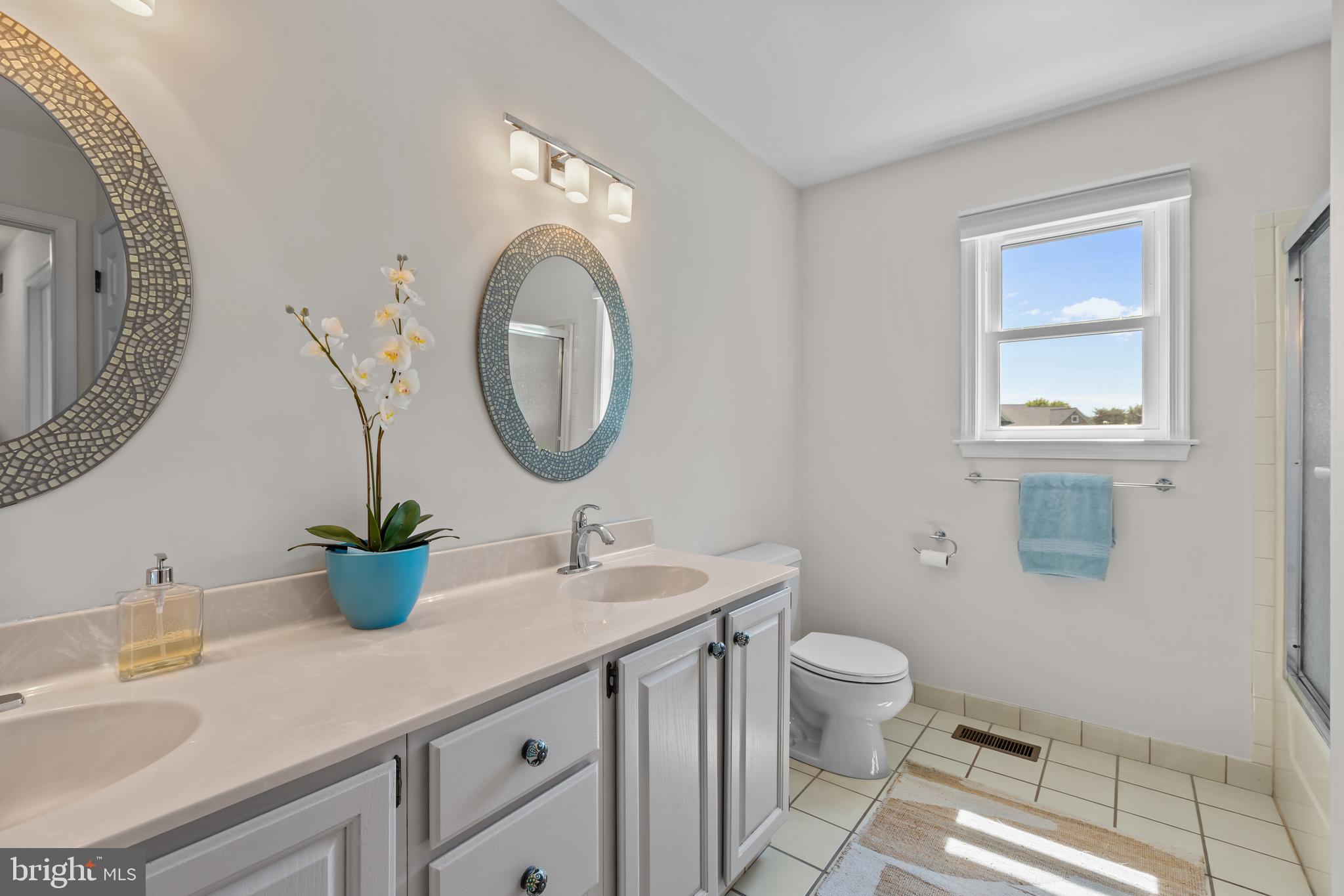 HICKORY HILL - Residential