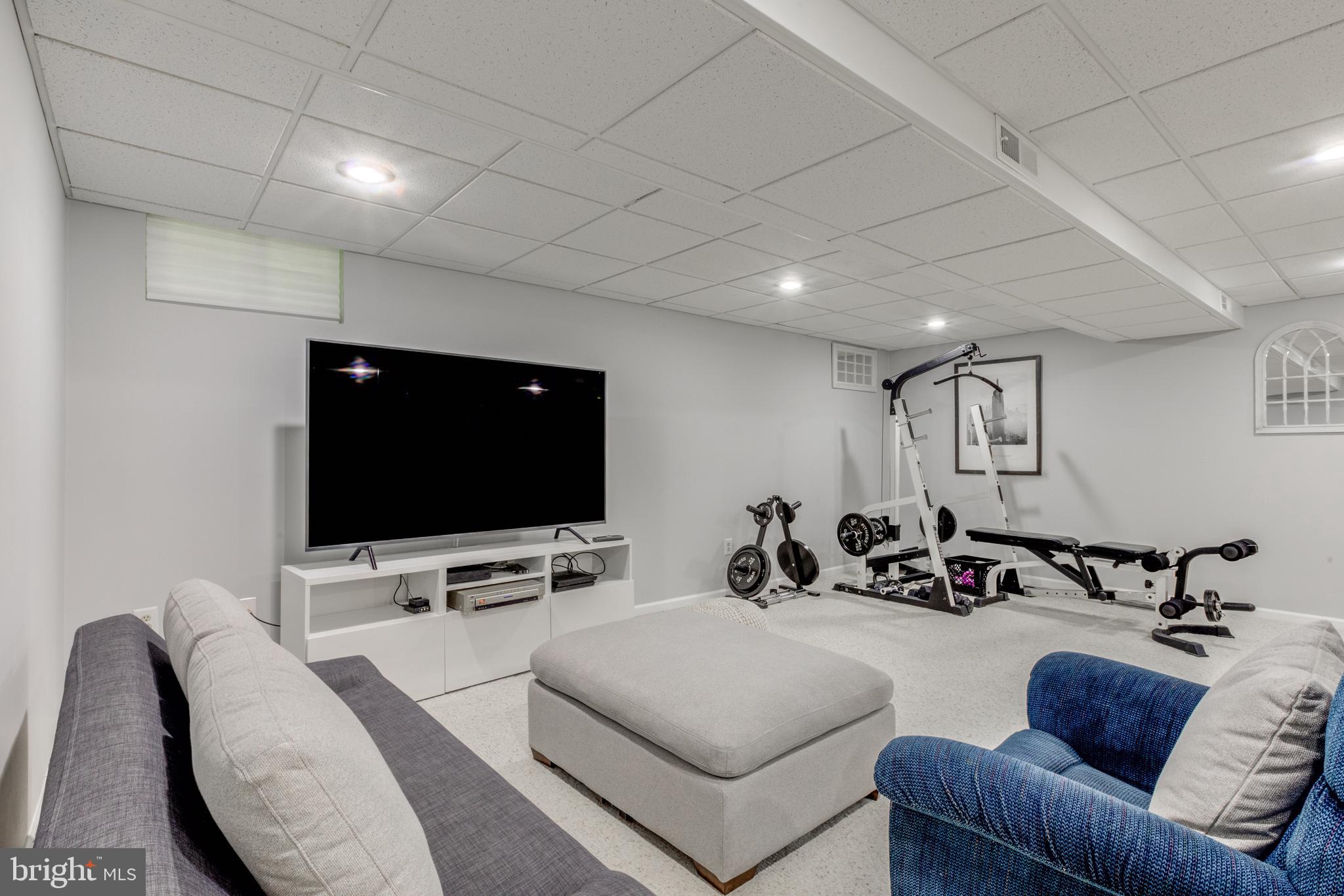 HICKORY HILL - Residential
