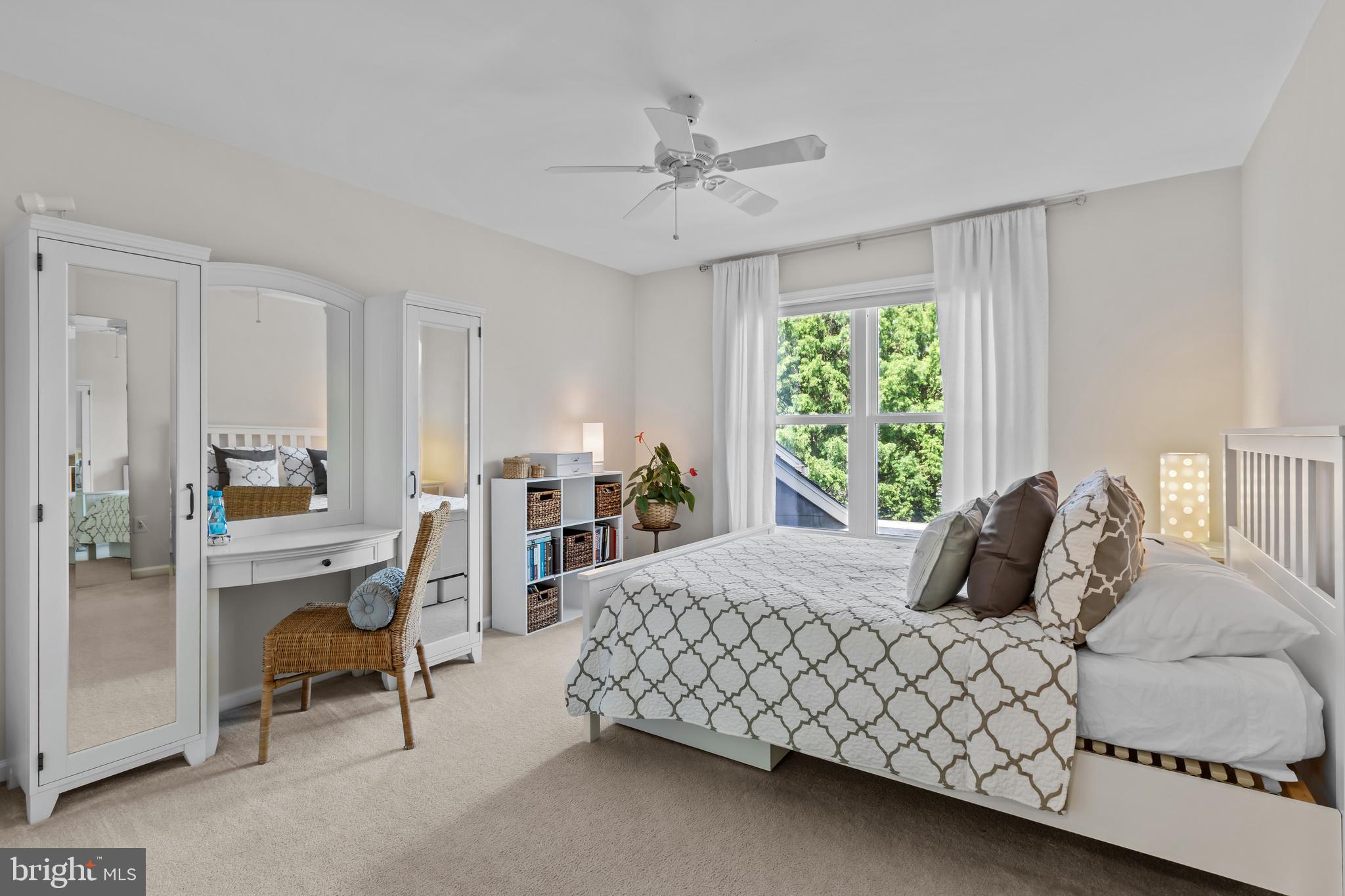 HICKORY HILL - Residential