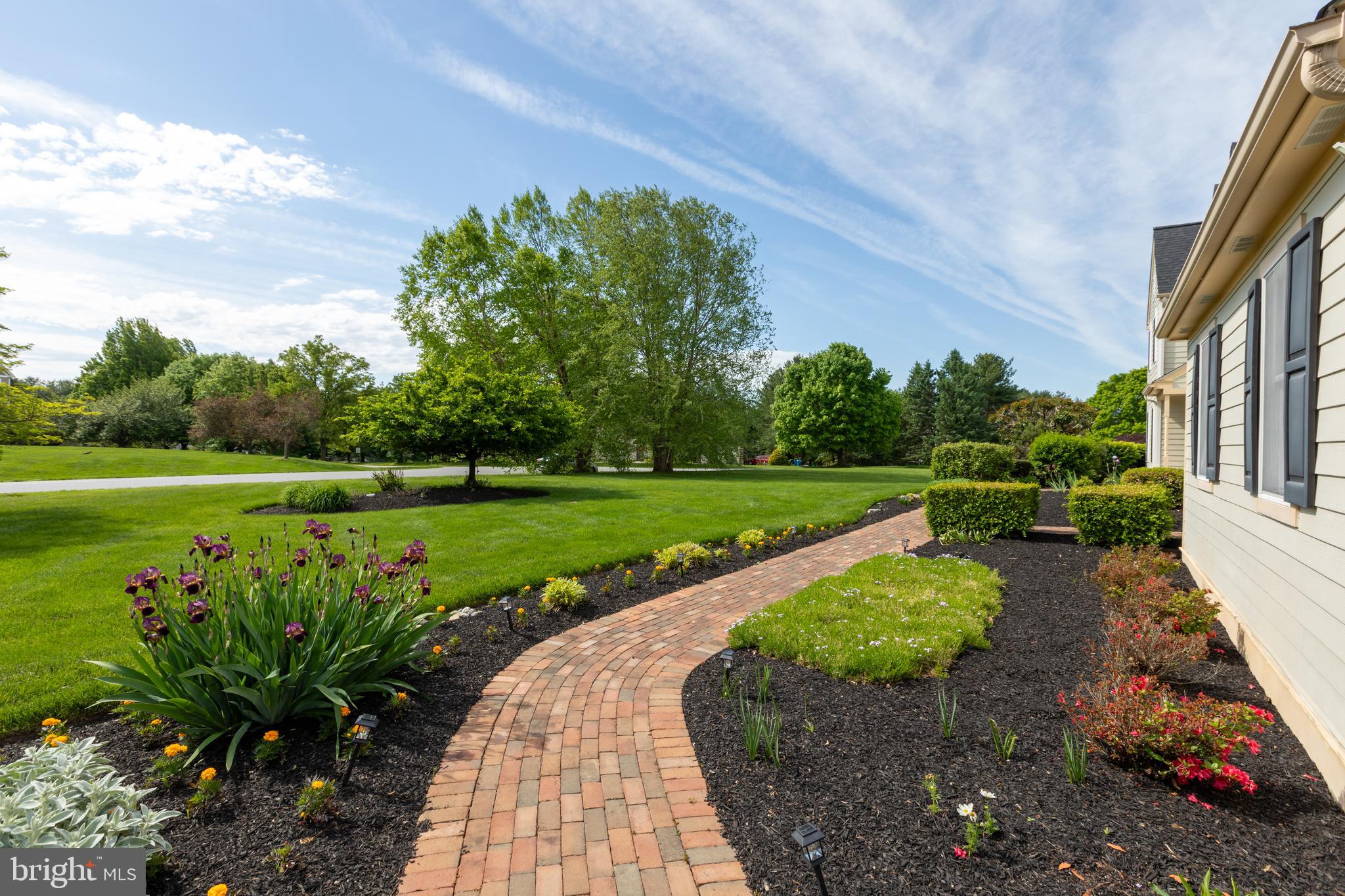 HICKORY HILL - Residential