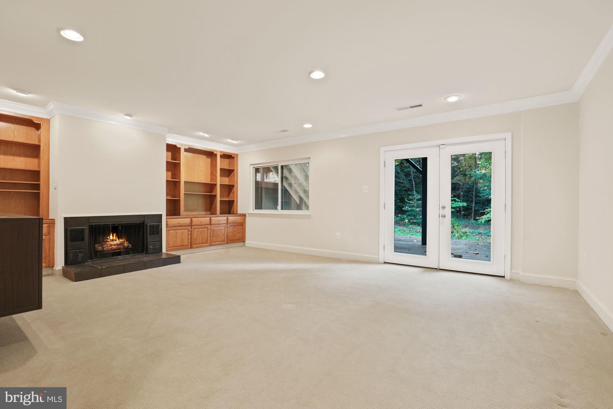 RESTON - Residential Lease