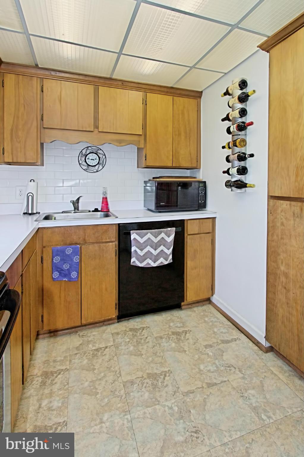 FAIRLINGTON VILLAGES - Residential Lease