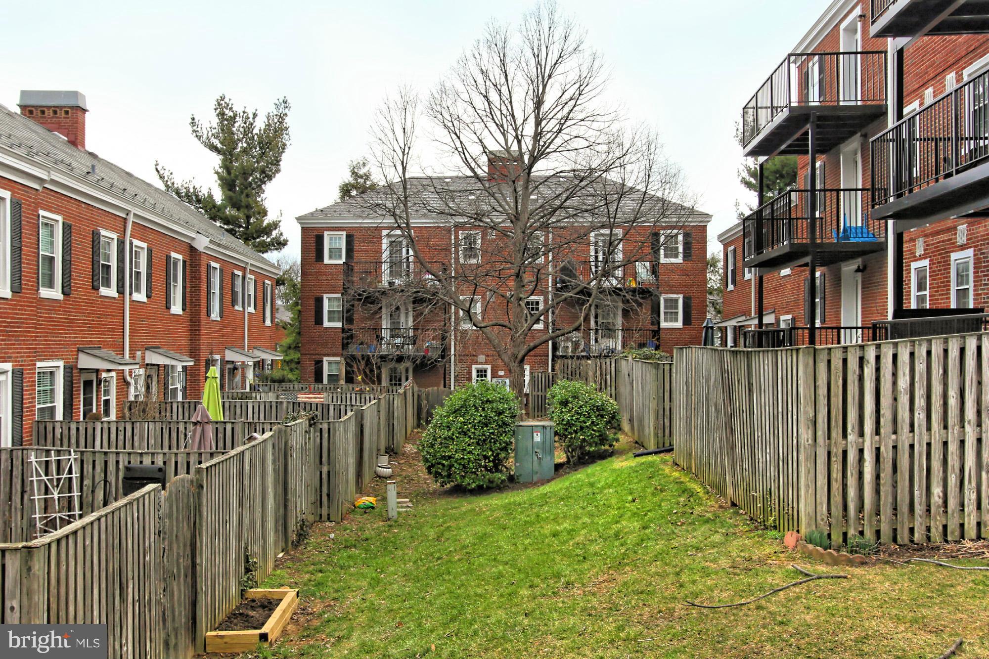 FAIRLINGTON VILLAGES - Residential Lease