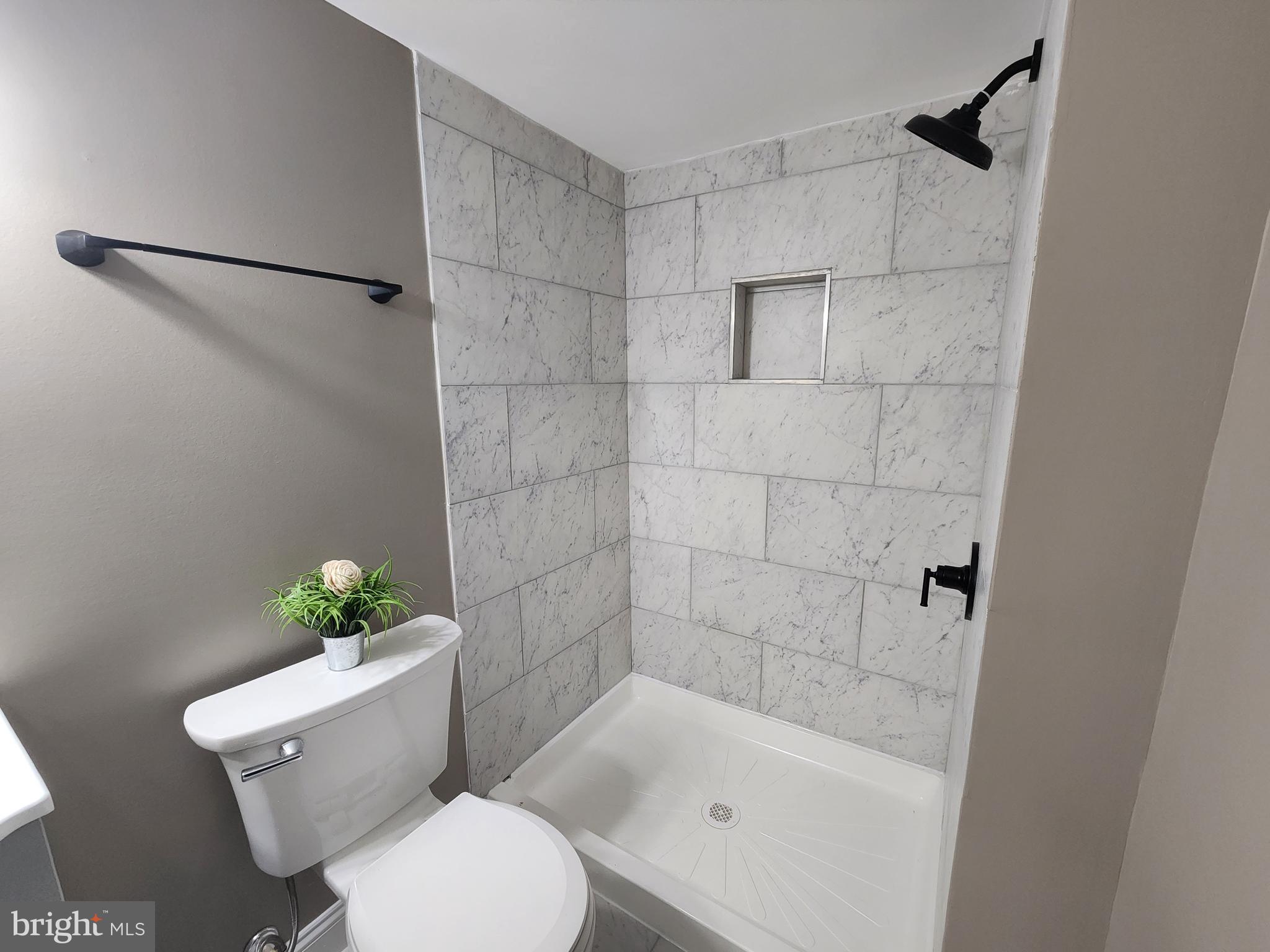 SANDTOWN-WINCHESTER - Residential