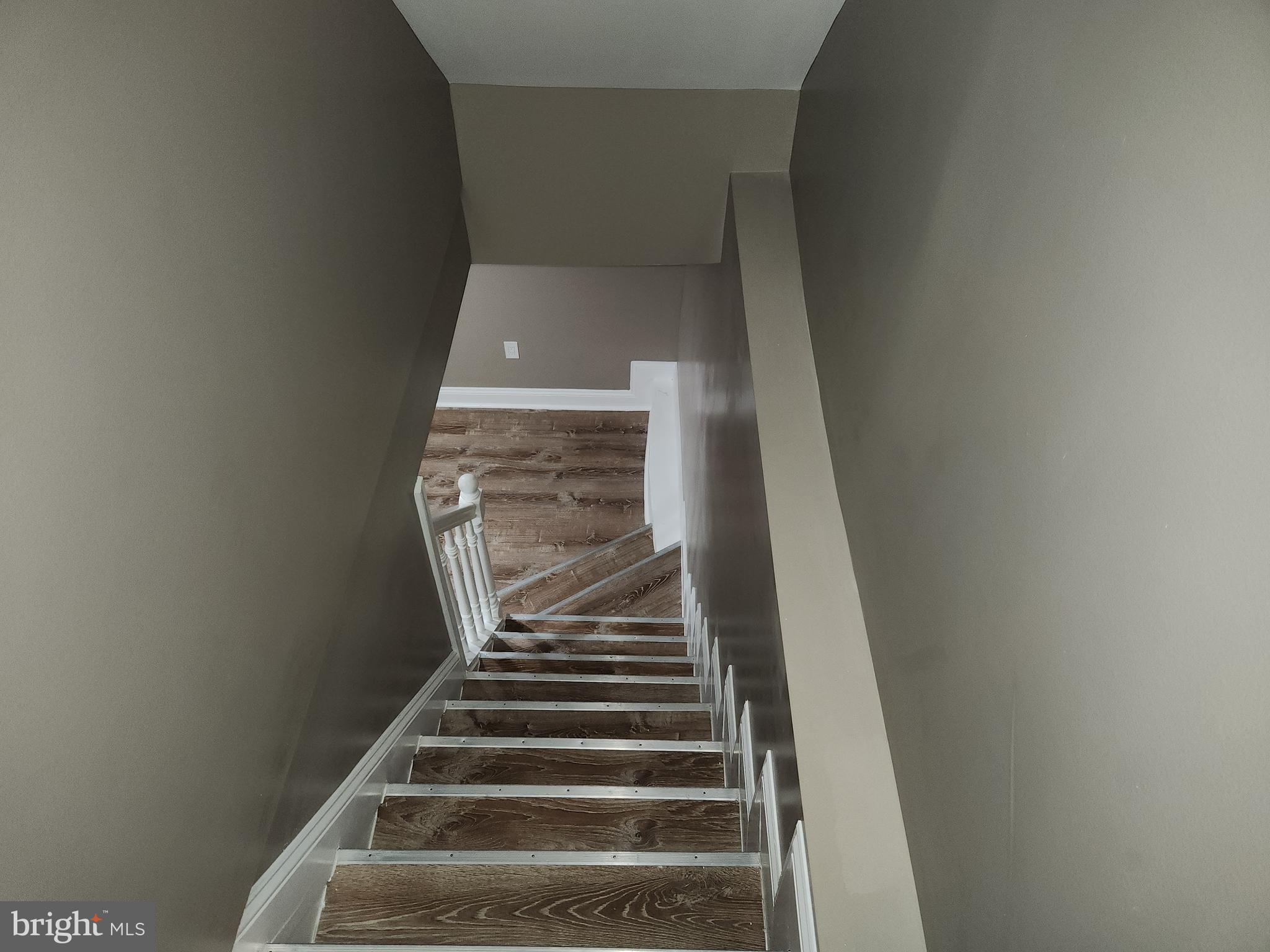 SANDTOWN-WINCHESTER - Residential