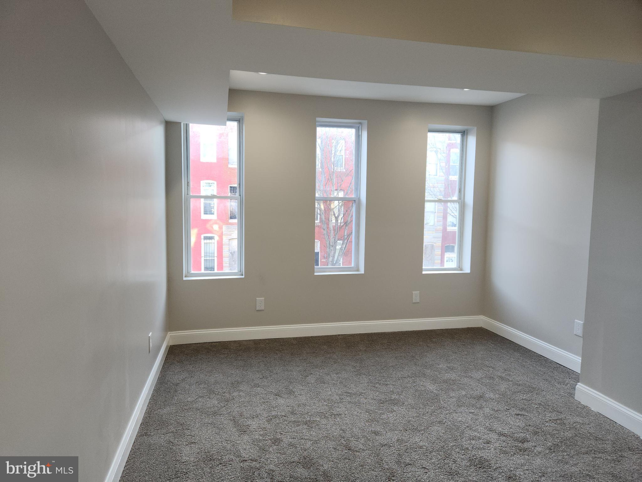 SANDTOWN-WINCHESTER - Residential