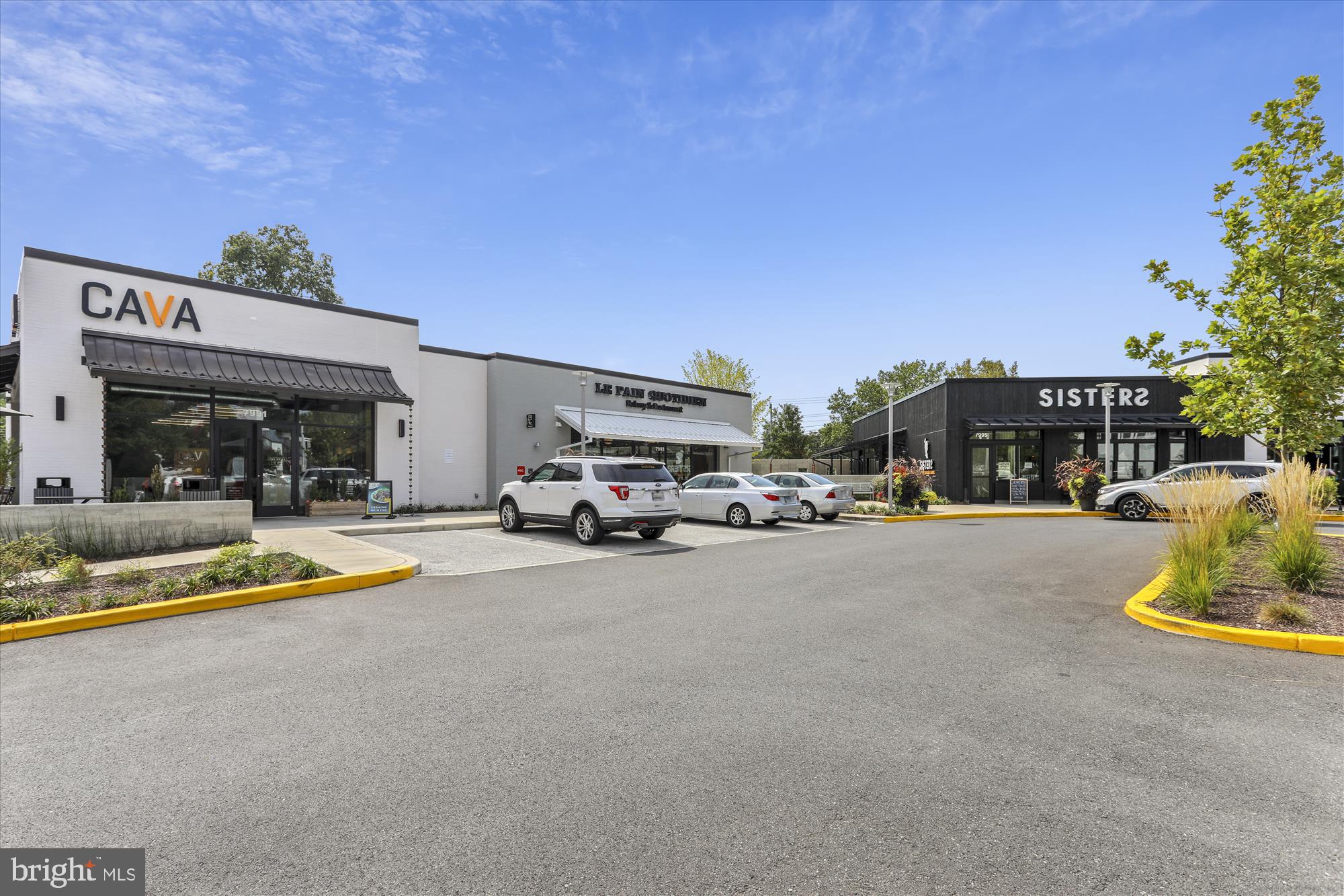 REGENCY ESTATES - Residential