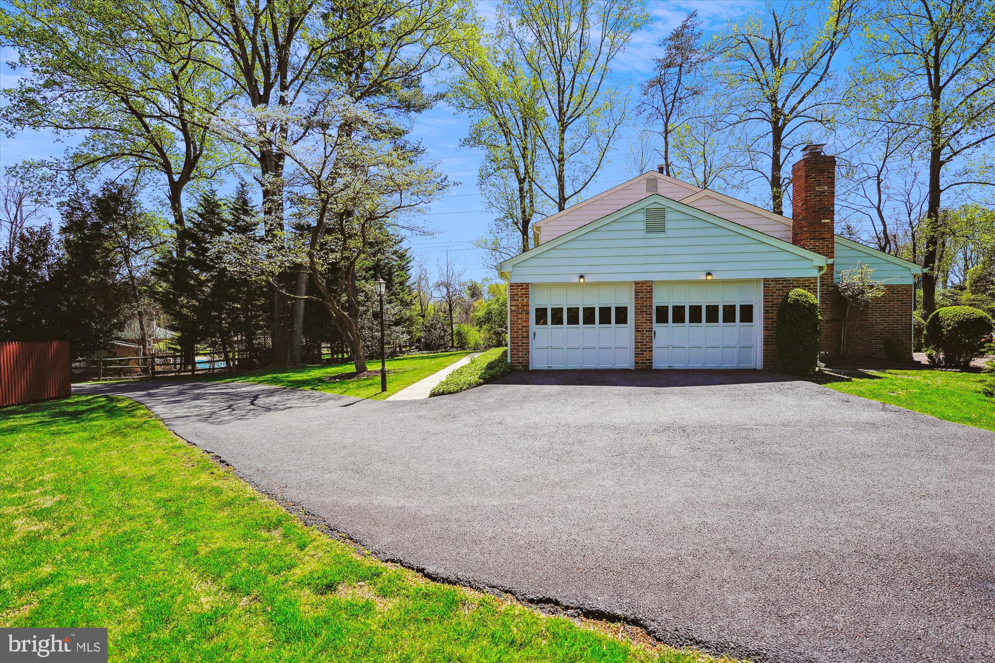 8626 WILD OLIVE DRIVE