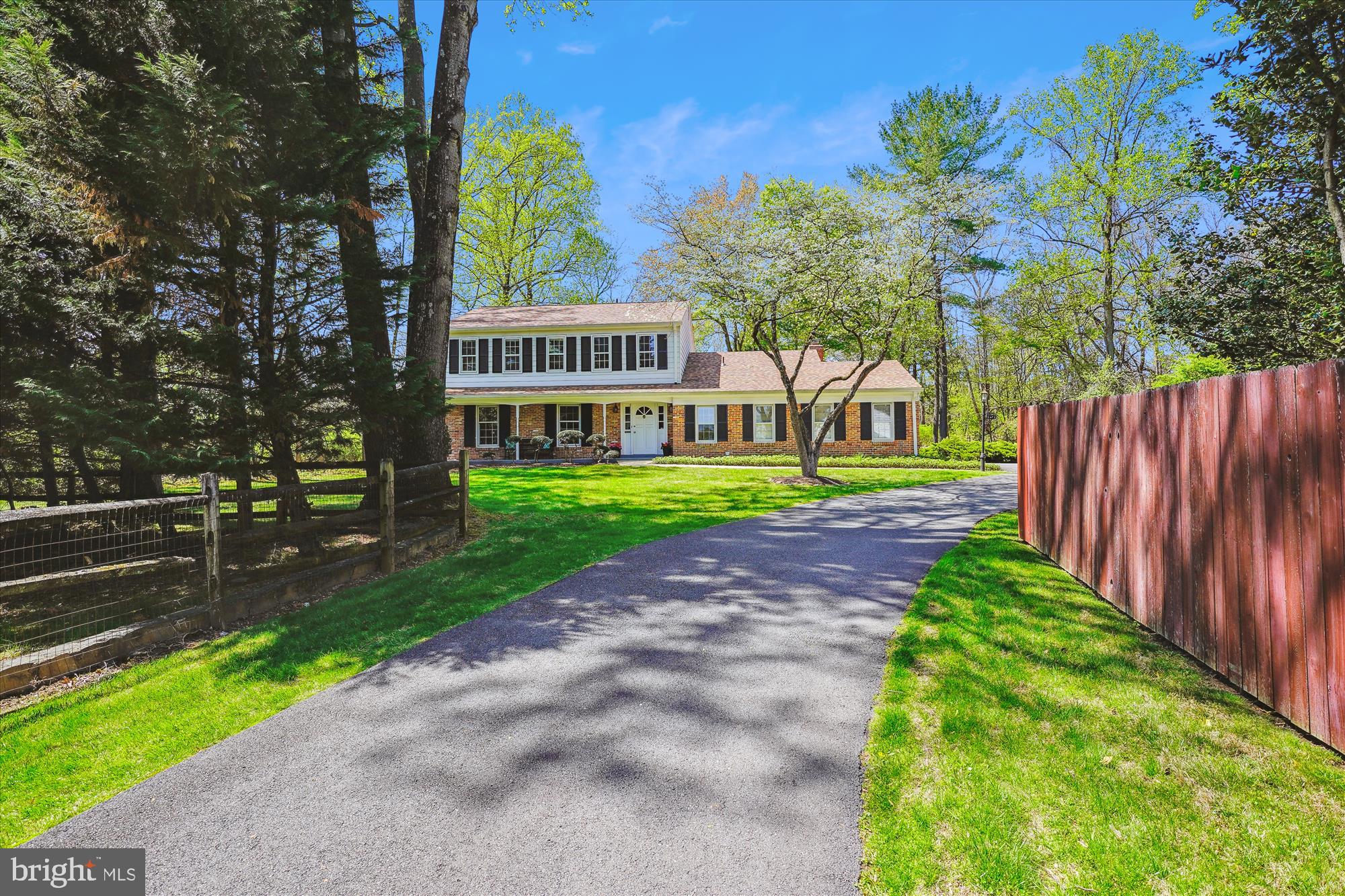 REGENCY ESTATES - Residential