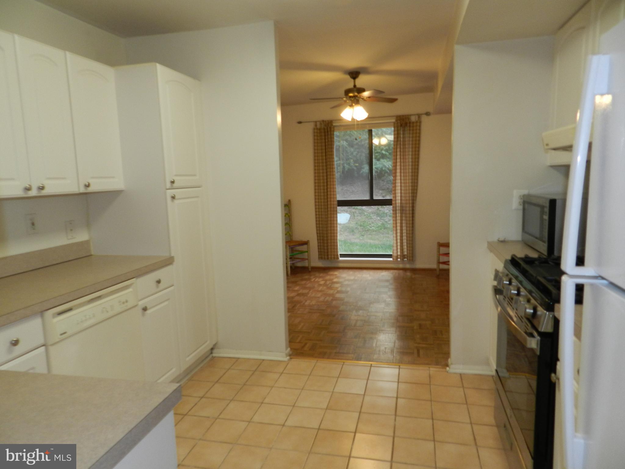 2062 ROYAL FERN COURT 28/1A