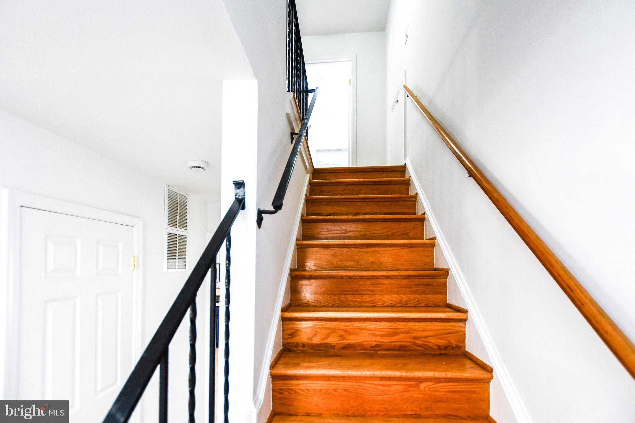 CALVERTON - Residential