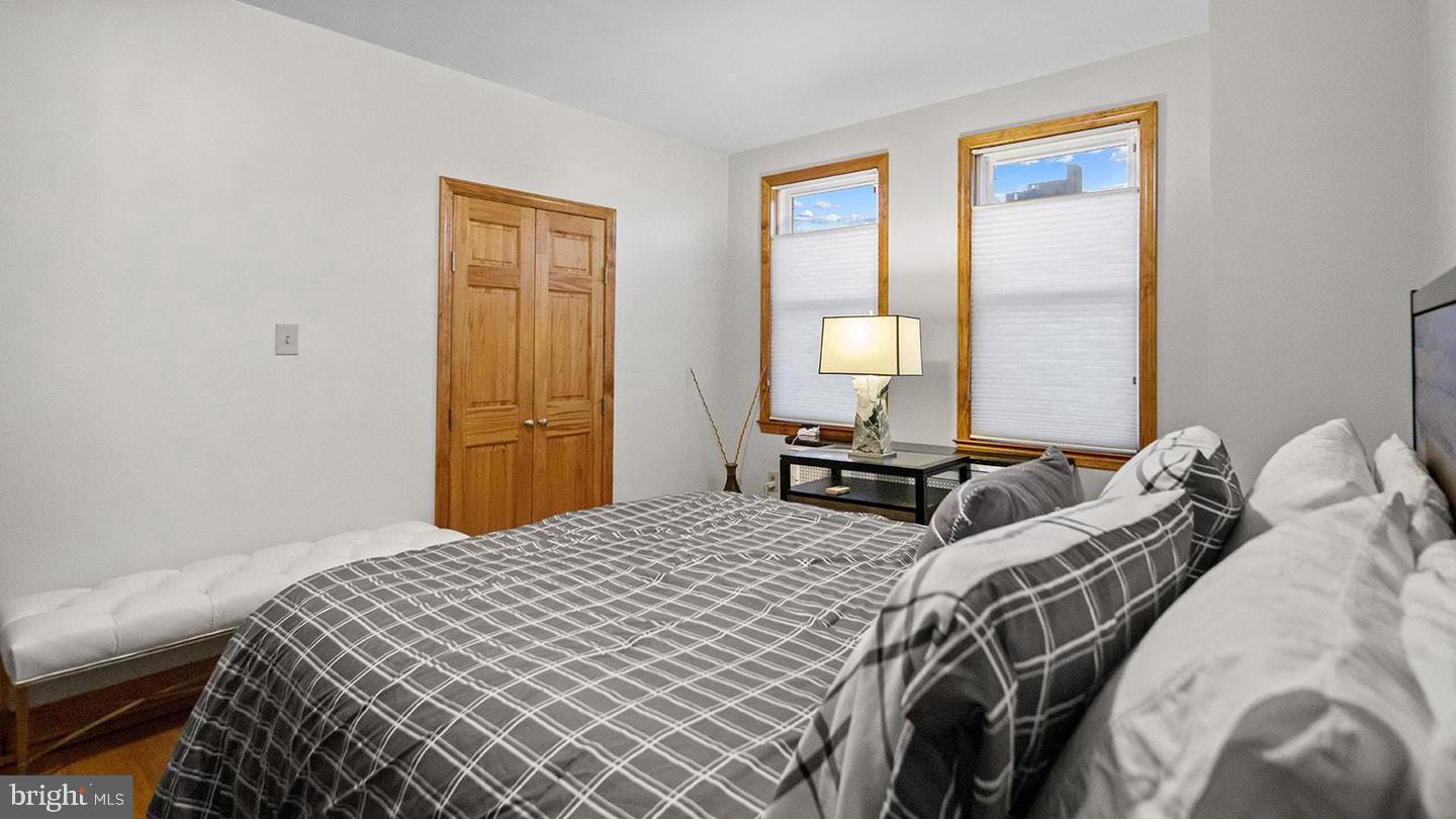 PHILADELPHIA - Residential