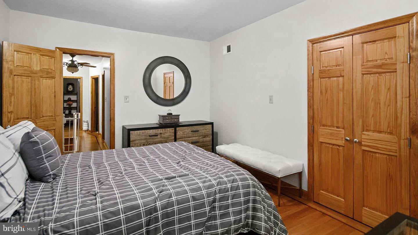 PHILADELPHIA - Residential