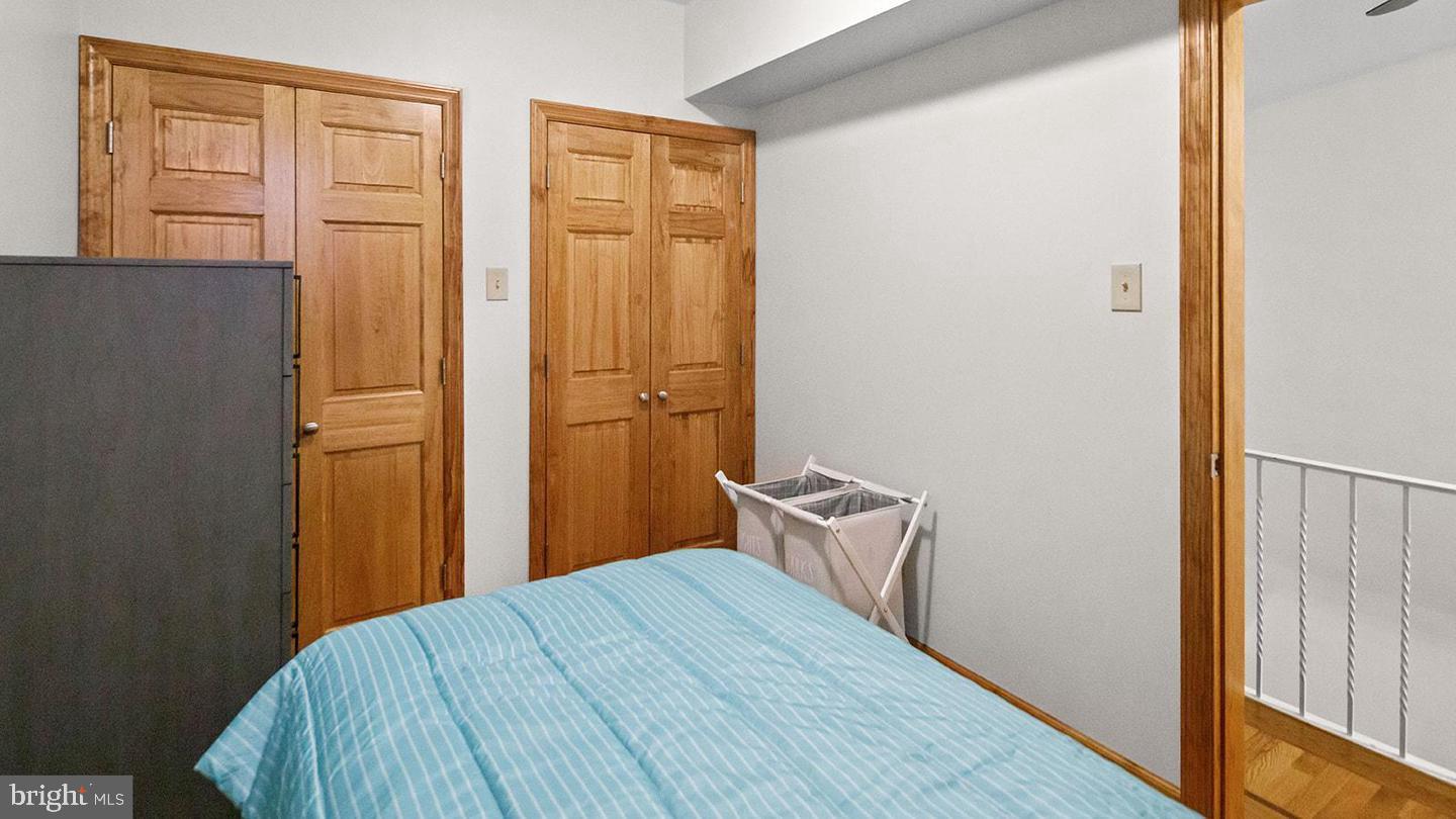PHILADELPHIA - Residential