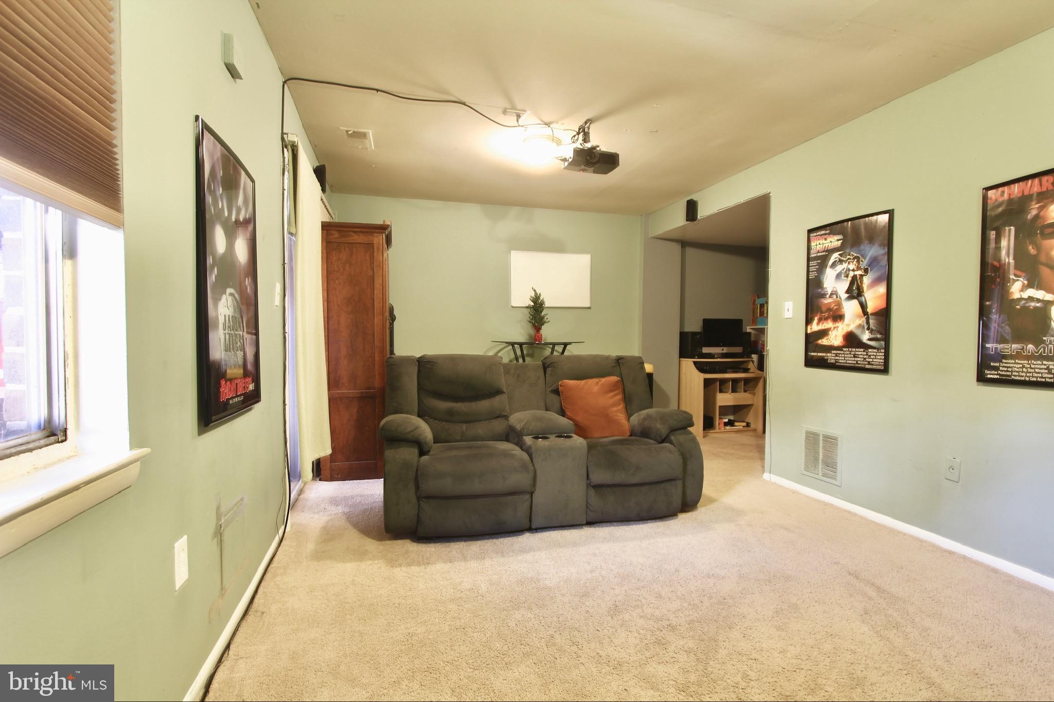 BRIGHTON WEST - Residential