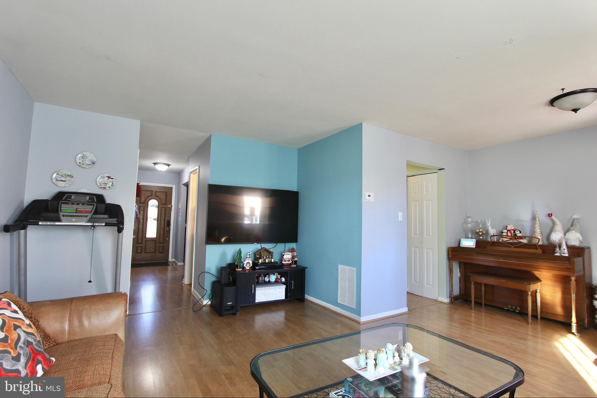 BRIGHTON WEST - Residential