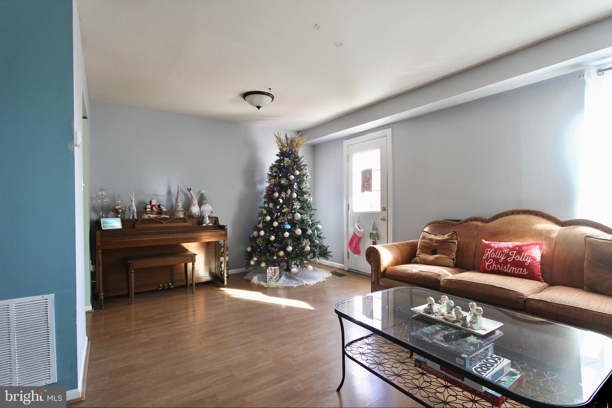 BRIGHTON WEST - Residential