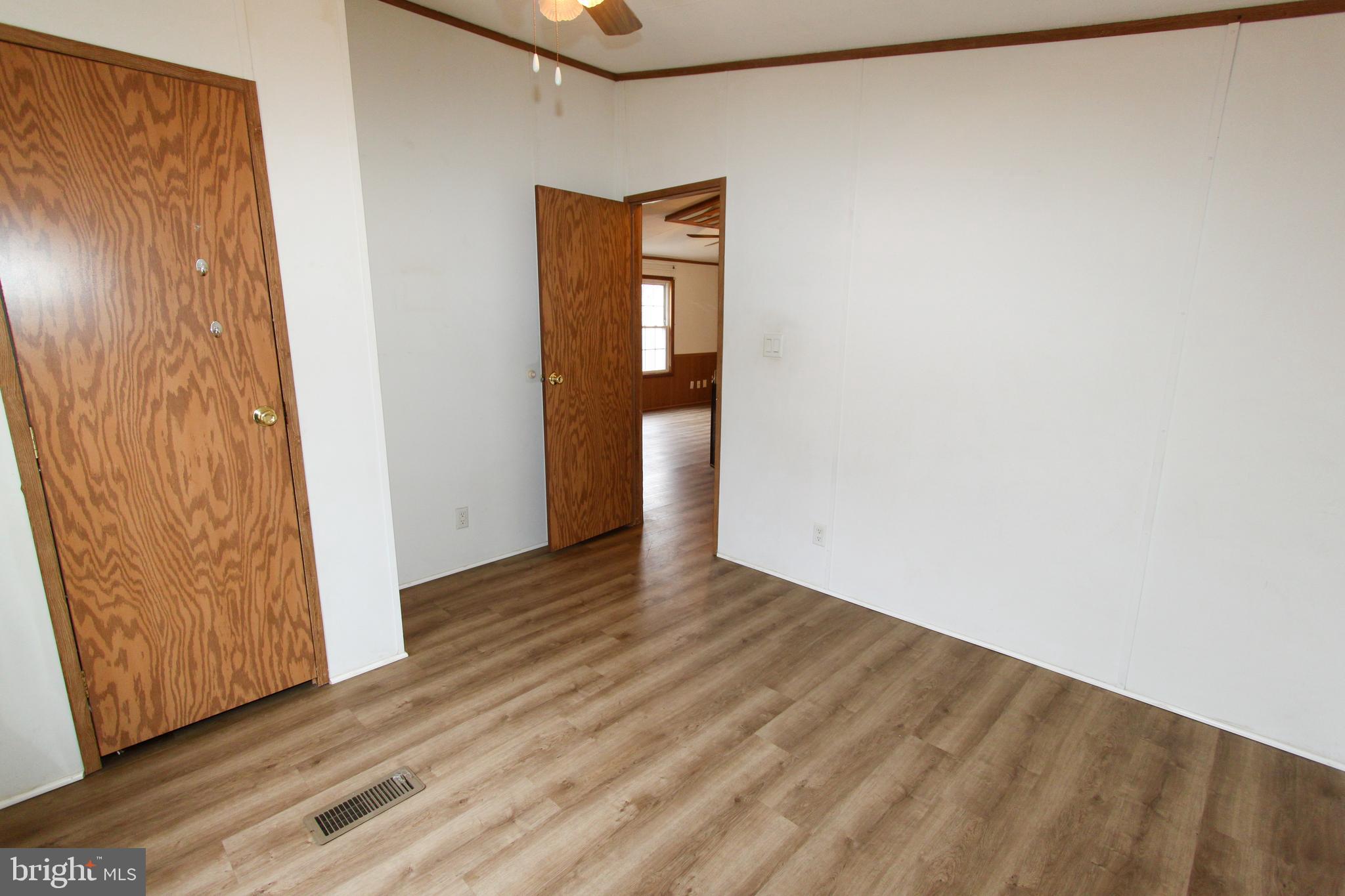 CITY OF CHARLES TOWN - Residential Lease