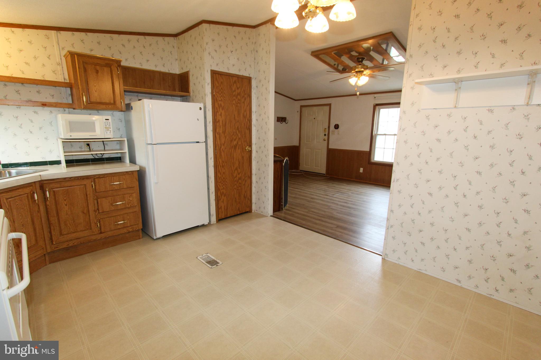 CITY OF CHARLES TOWN - Residential Lease