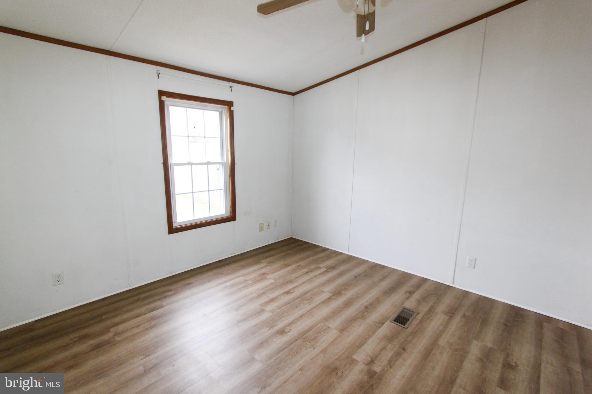 CITY OF CHARLES TOWN - Residential Lease