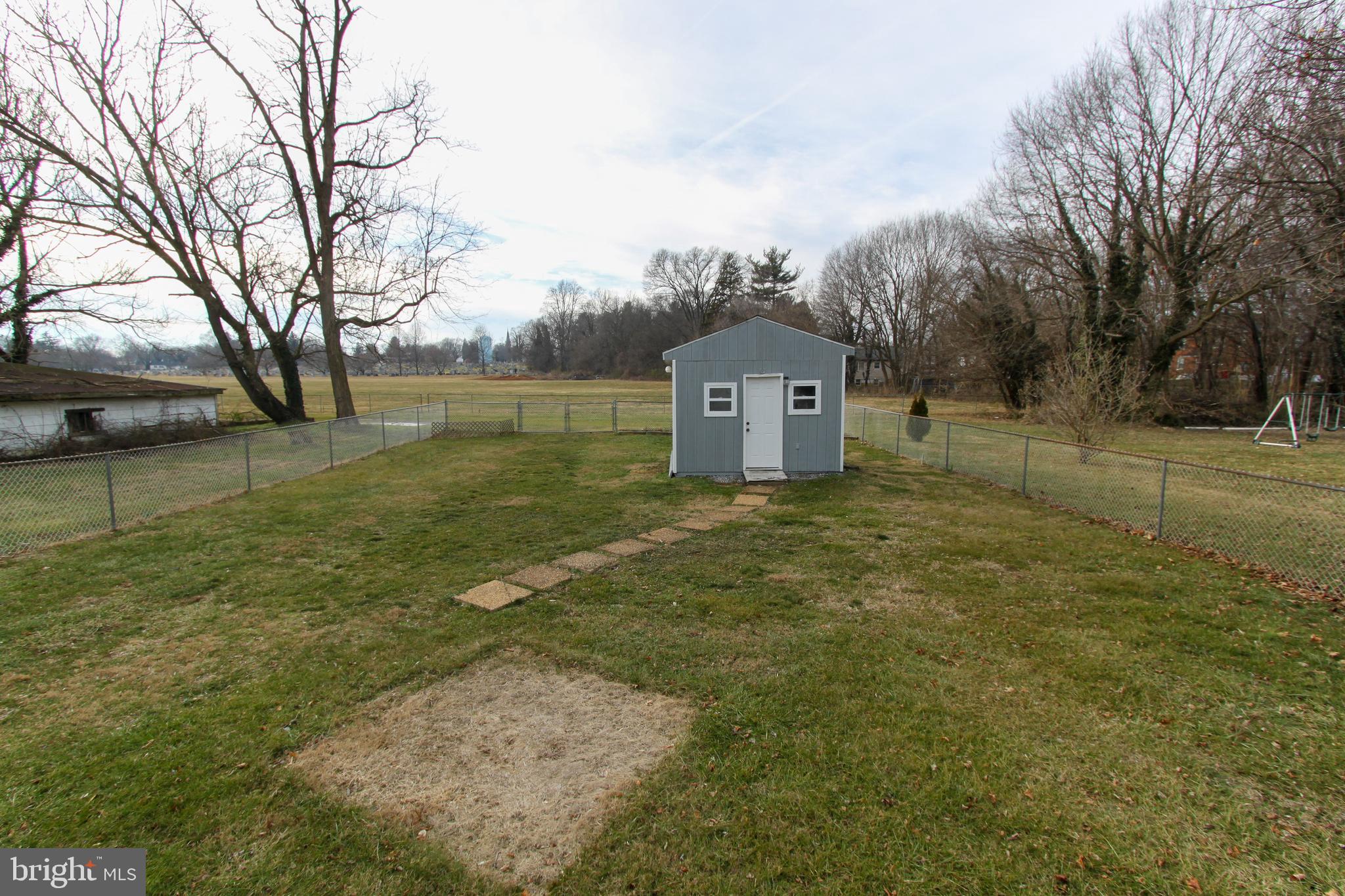 CITY OF CHARLES TOWN - Residential Lease