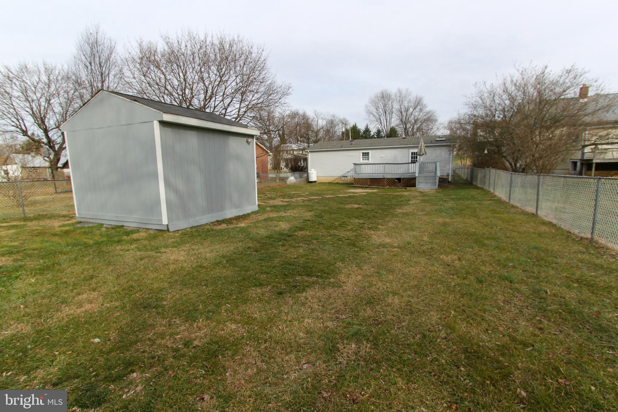 CITY OF CHARLES TOWN - Residential Lease