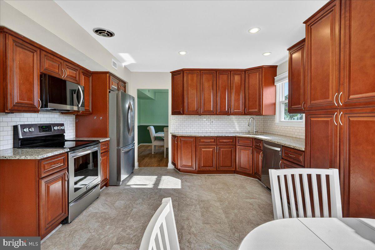 DEERFIELD NORTH - Residential
