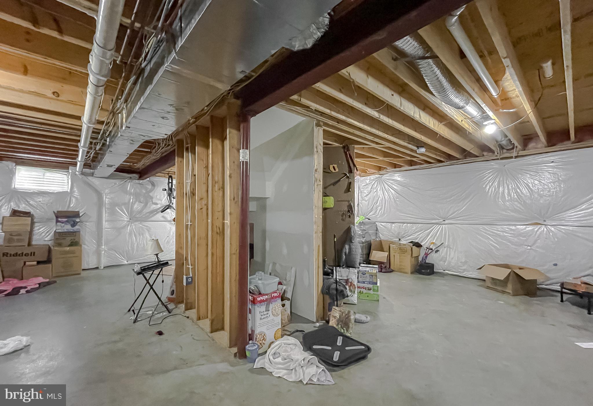 ACADEMY HILLS - Residential Lease