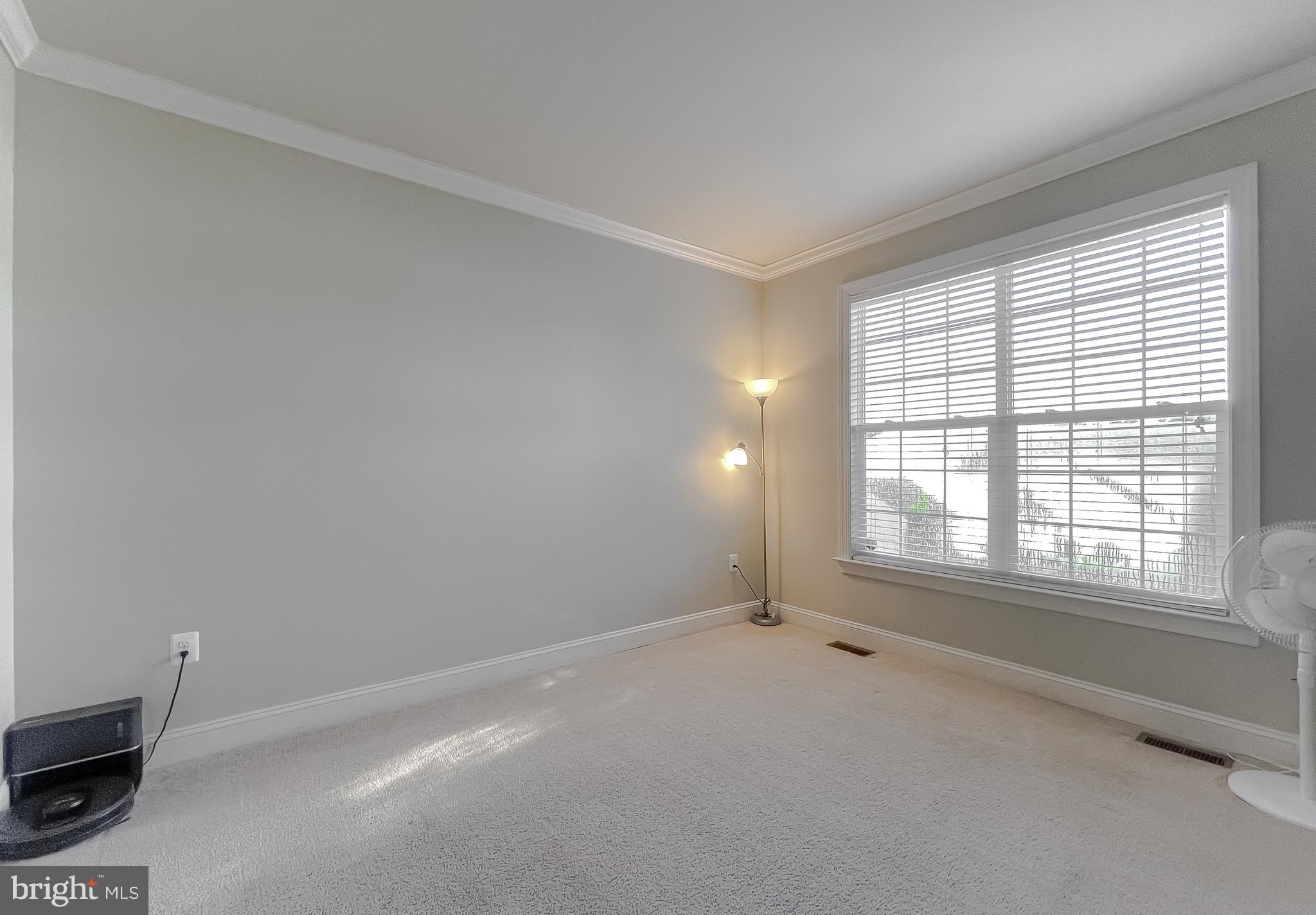 ACADEMY HILLS - Residential Lease