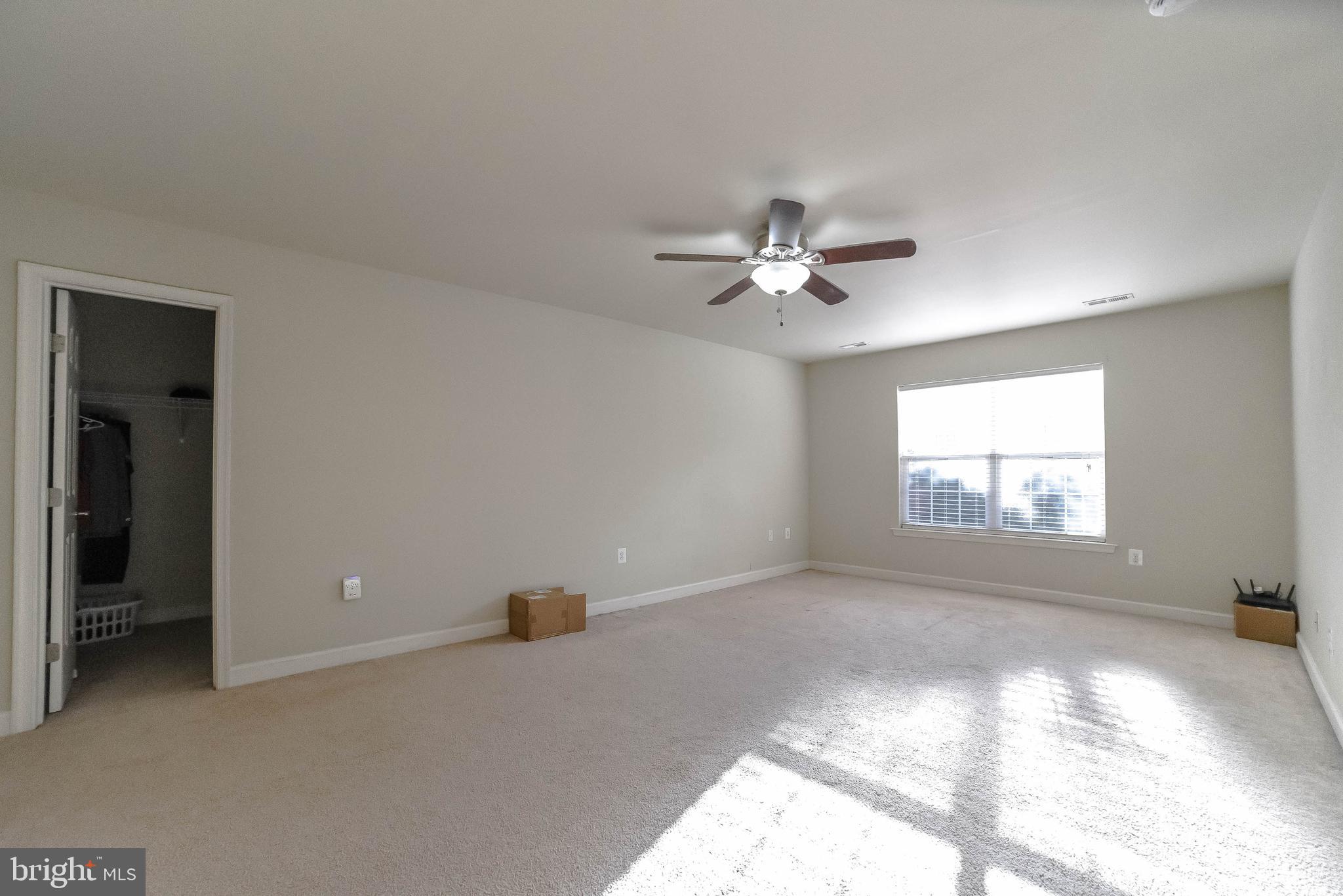 ACADEMY HILLS - Residential Lease