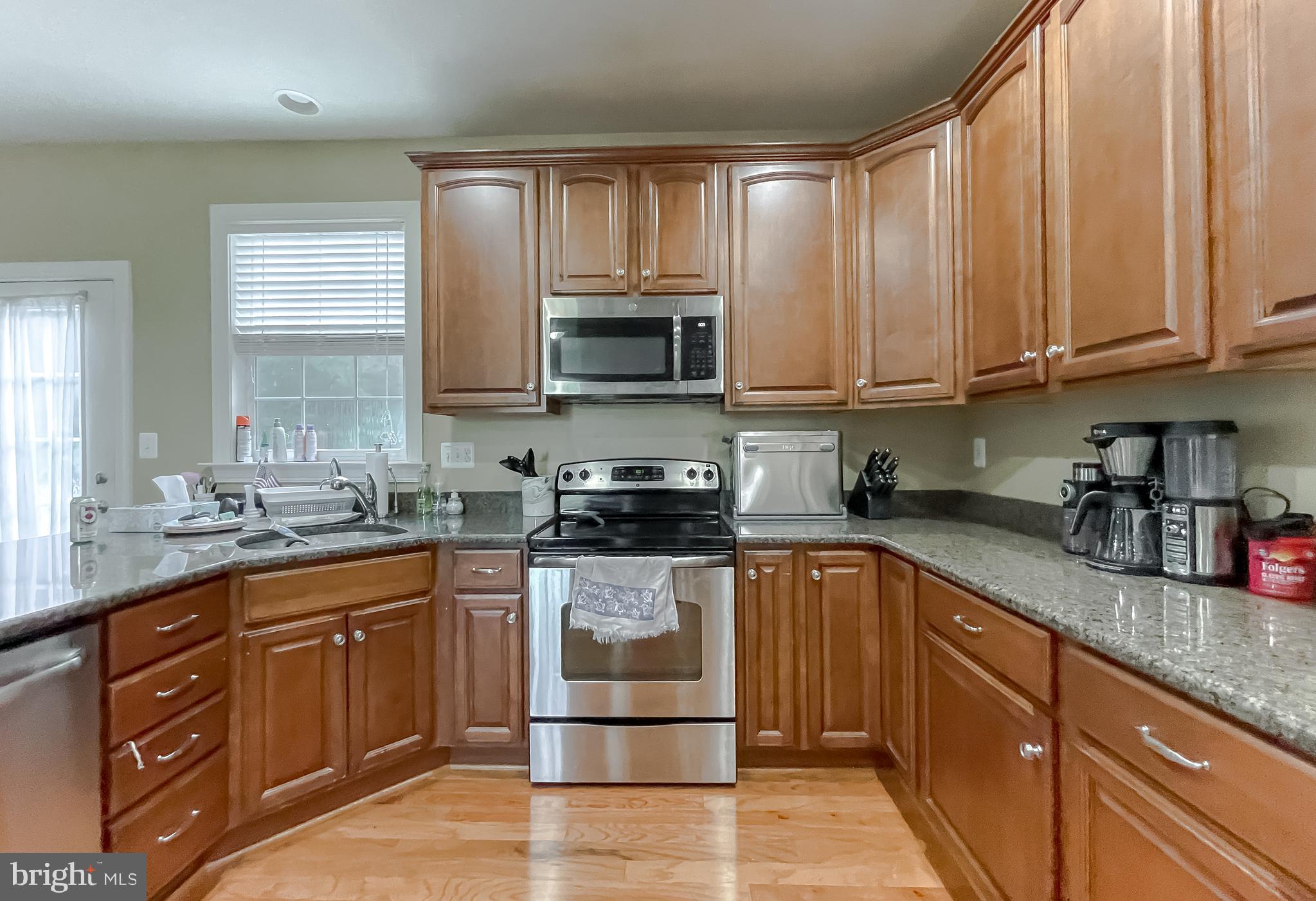 ACADEMY HILLS - Residential Lease