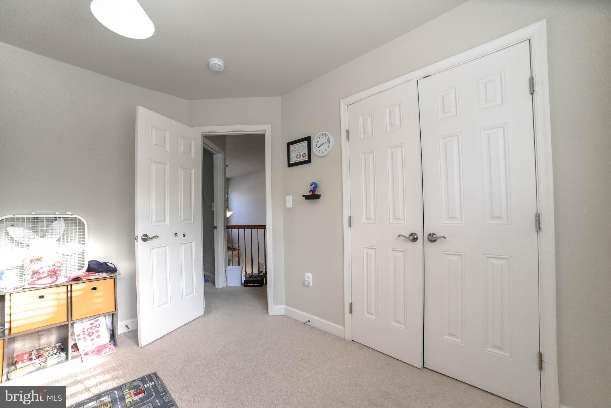 ACADEMY HILLS - Residential Lease