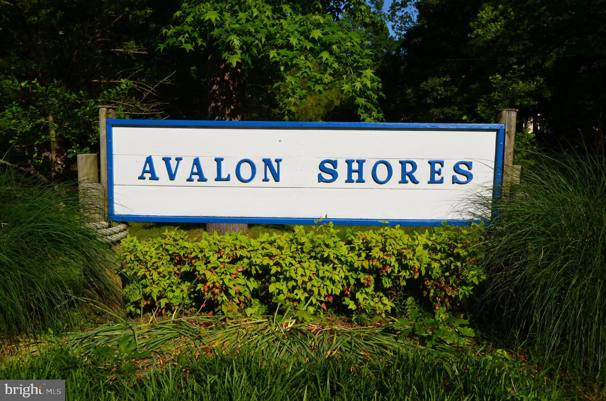 AVALON SHORES - Residential