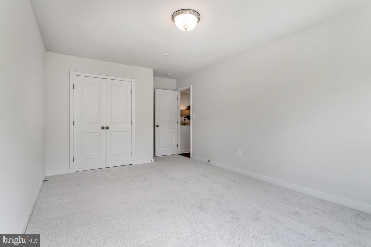 AVALON SHORES - Residential