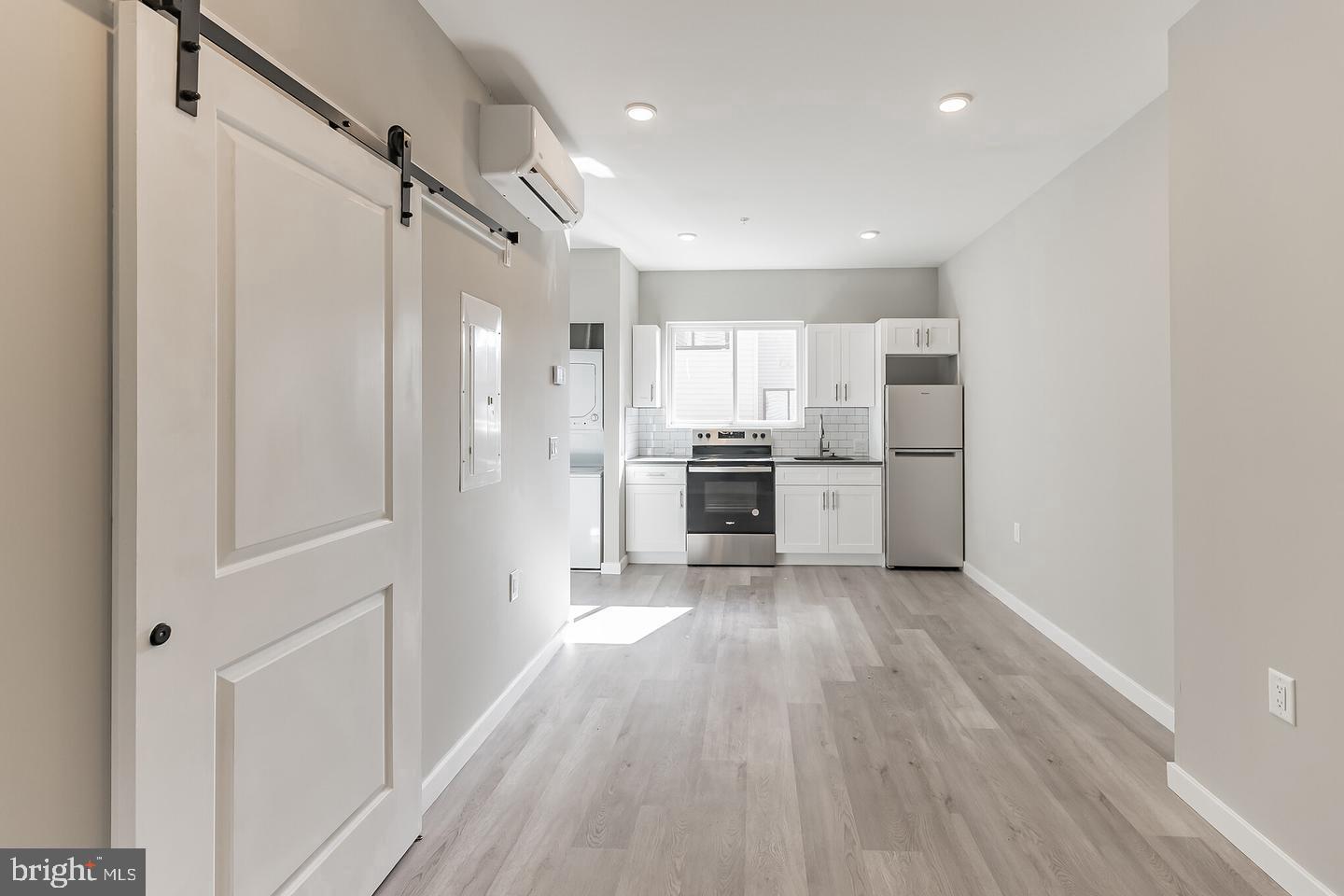 TEMPLE UNIVERSITY - Commercial Sale