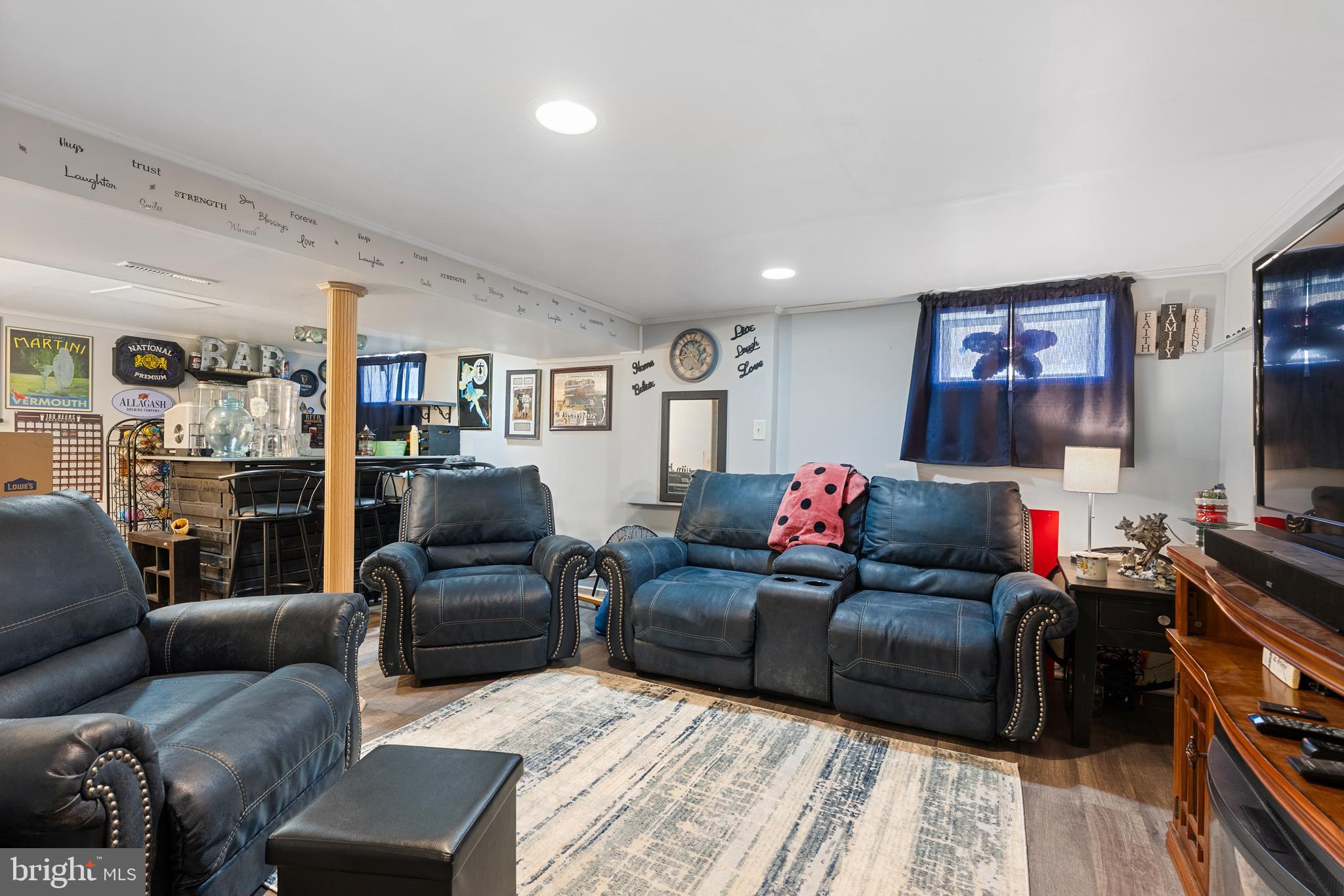 INVERNESS - Residential