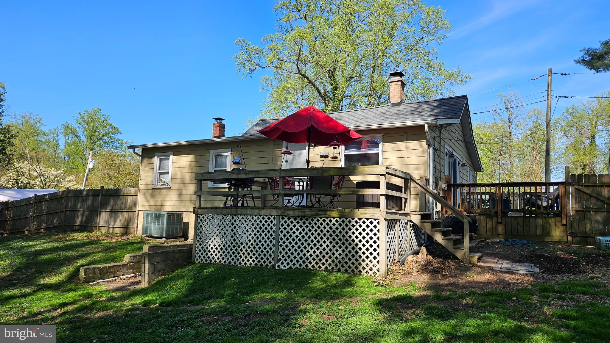 HOLIDAY BEACH - Residential