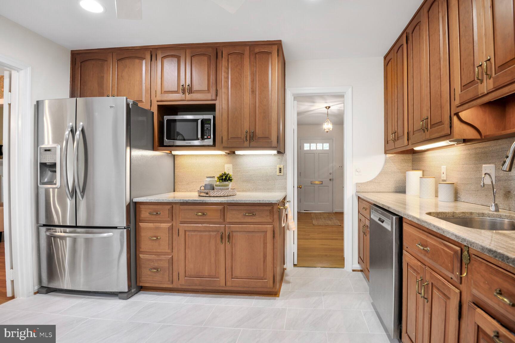 FALLS HILL - Residential