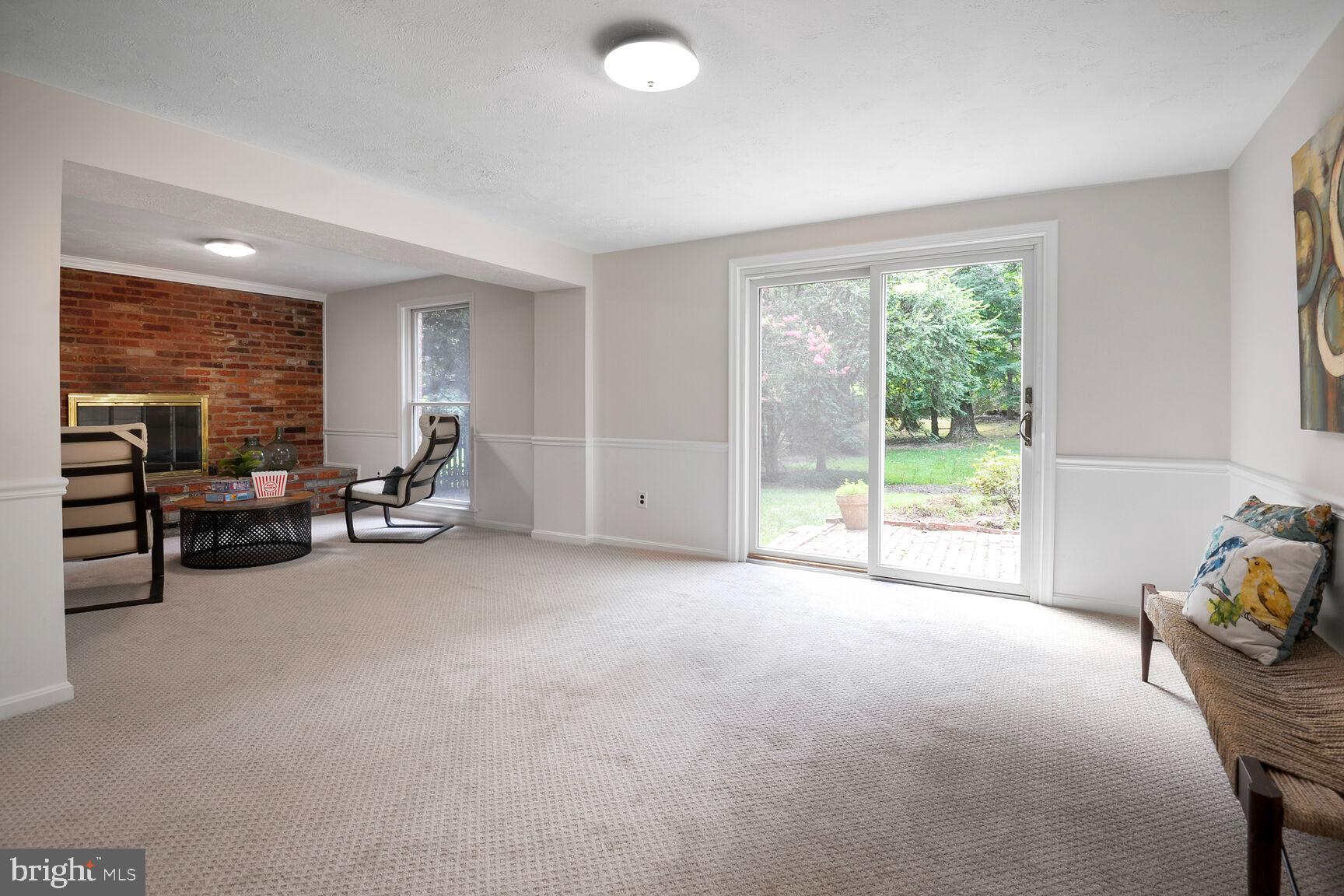 FALLS HILL - Residential