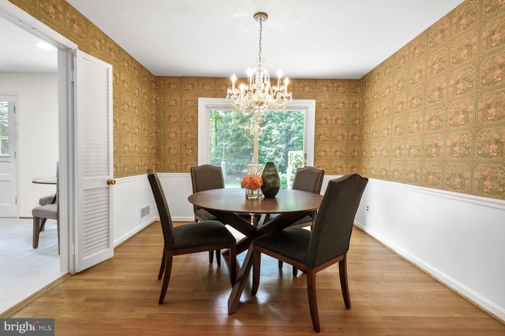 FALLS HILL - Residential