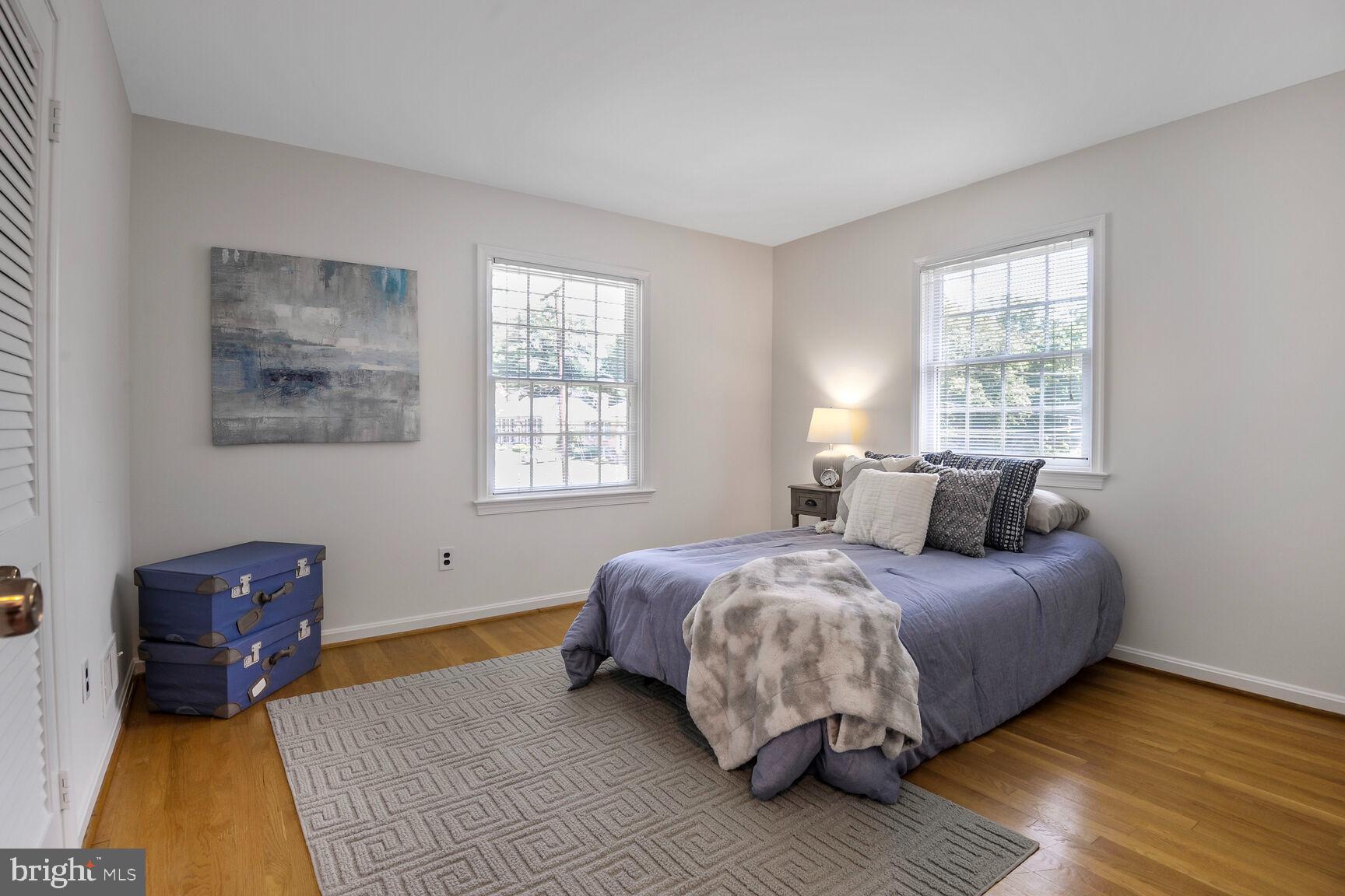 FALLS HILL - Residential