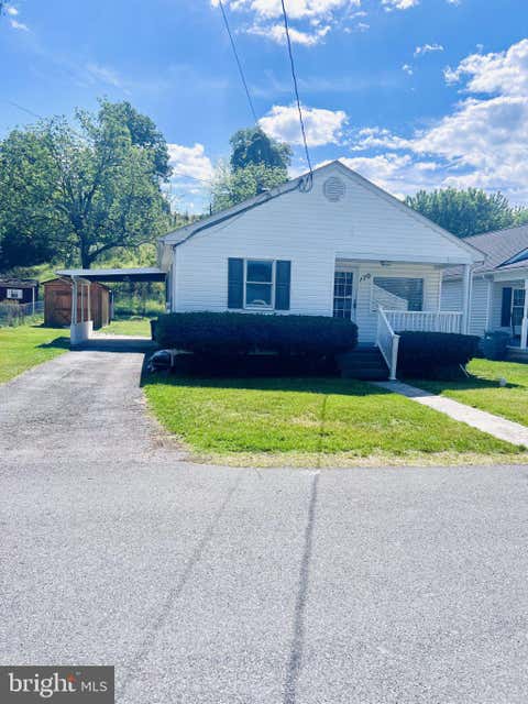 Homes For Sale - 170 N Eberly Street<br/> Shenandoah County, STRASBURG, VA 22657