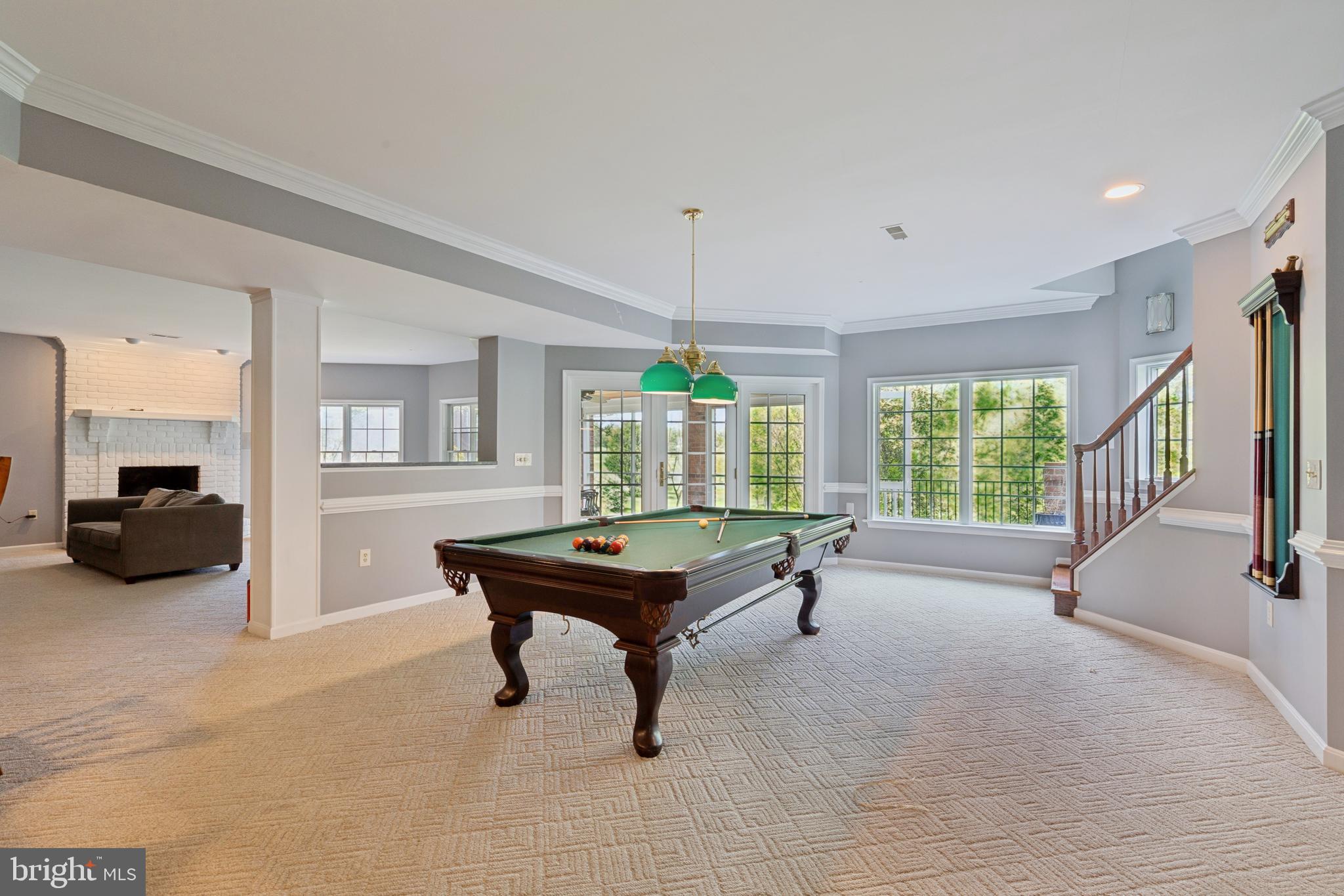 HOLLY HILLS - Residential