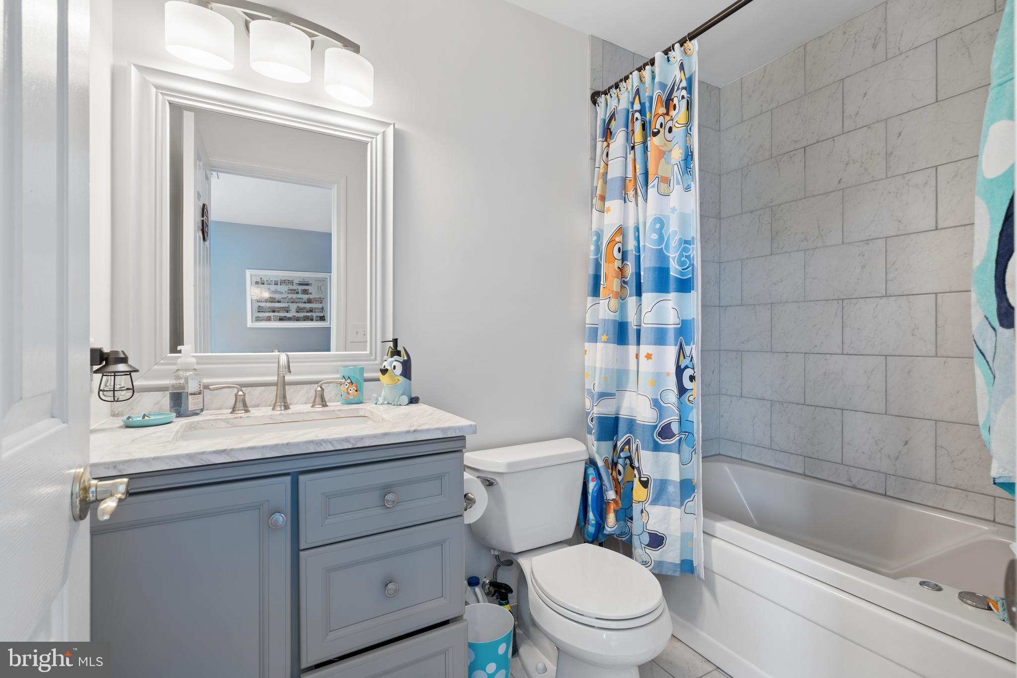 HOLLY HILLS - Residential